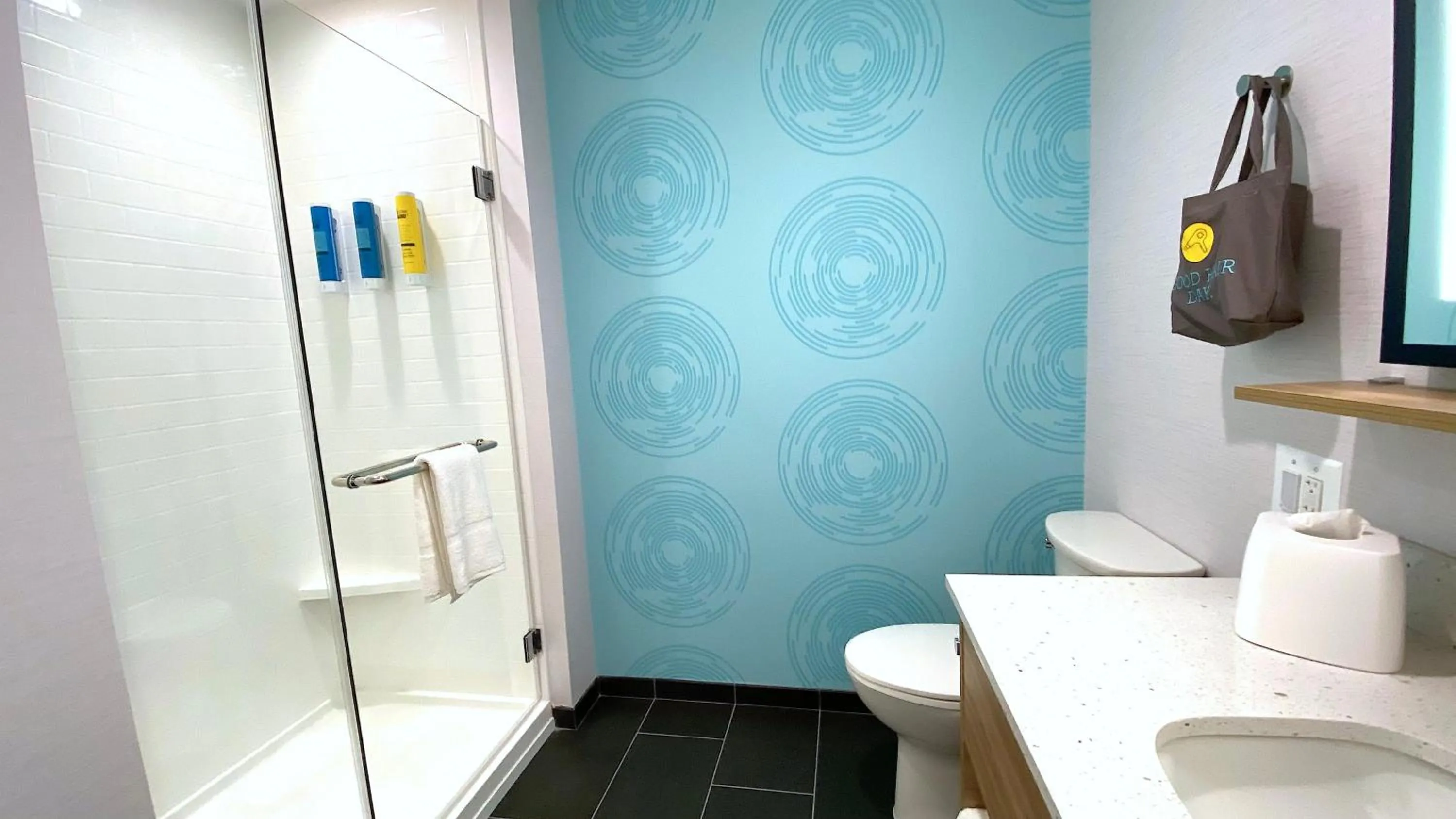 Tru By Hilton Baltimore Harbor East