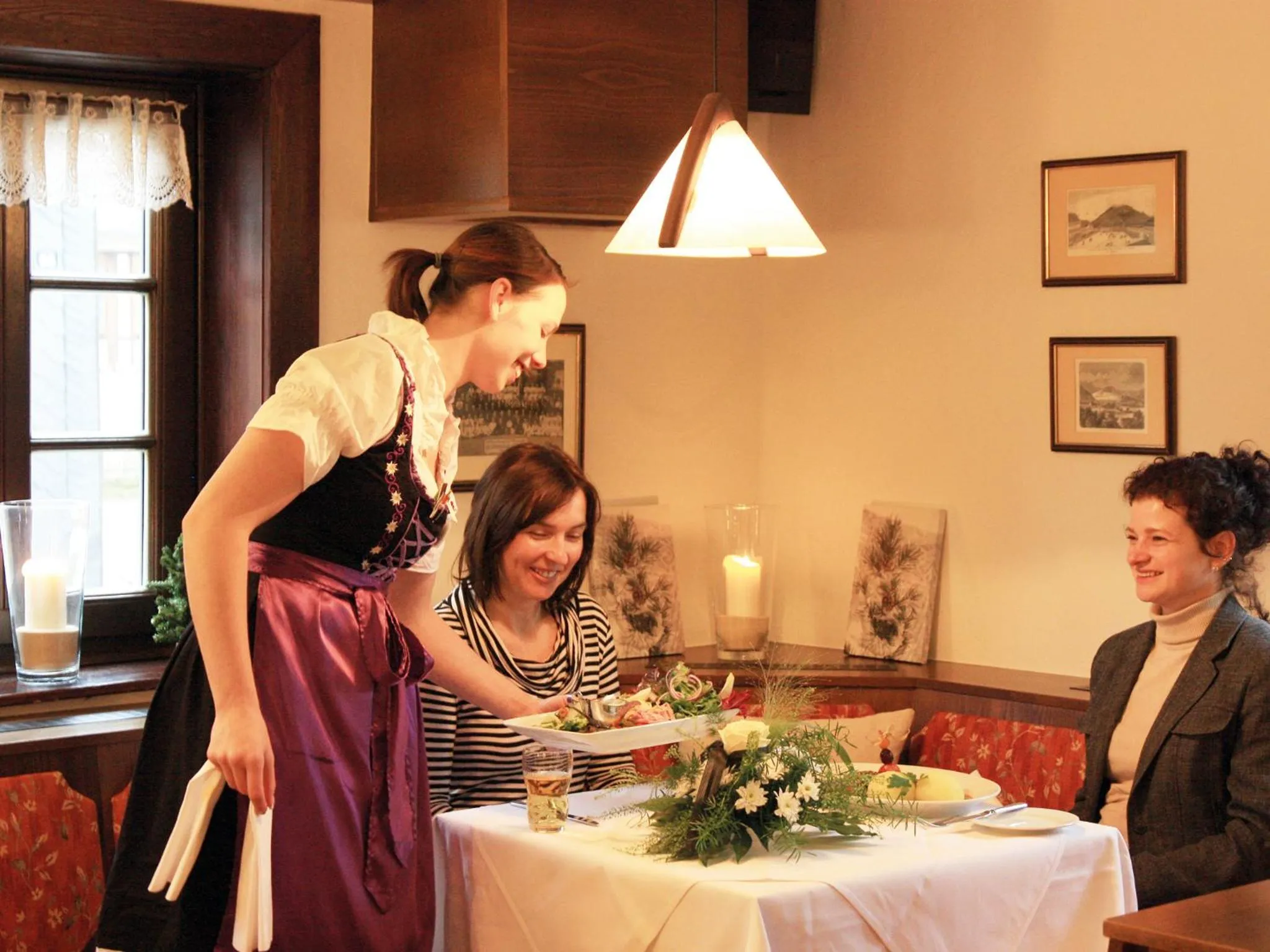 Restaurant/places to eat in Hotel Goldener Hirsch