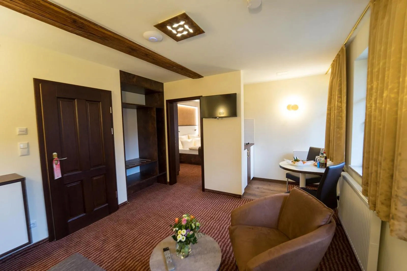 Living room in Hotel Goldener Hirsch