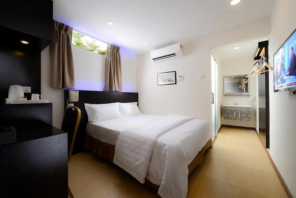 Bed in ERNES Hotel Bayu Mutiara