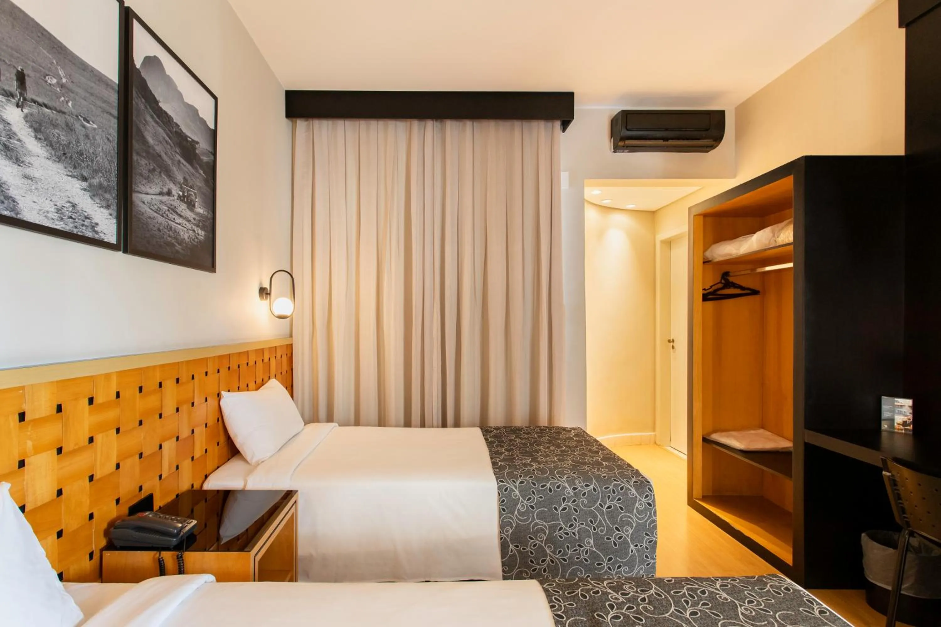 Bed in Suntory Hotel