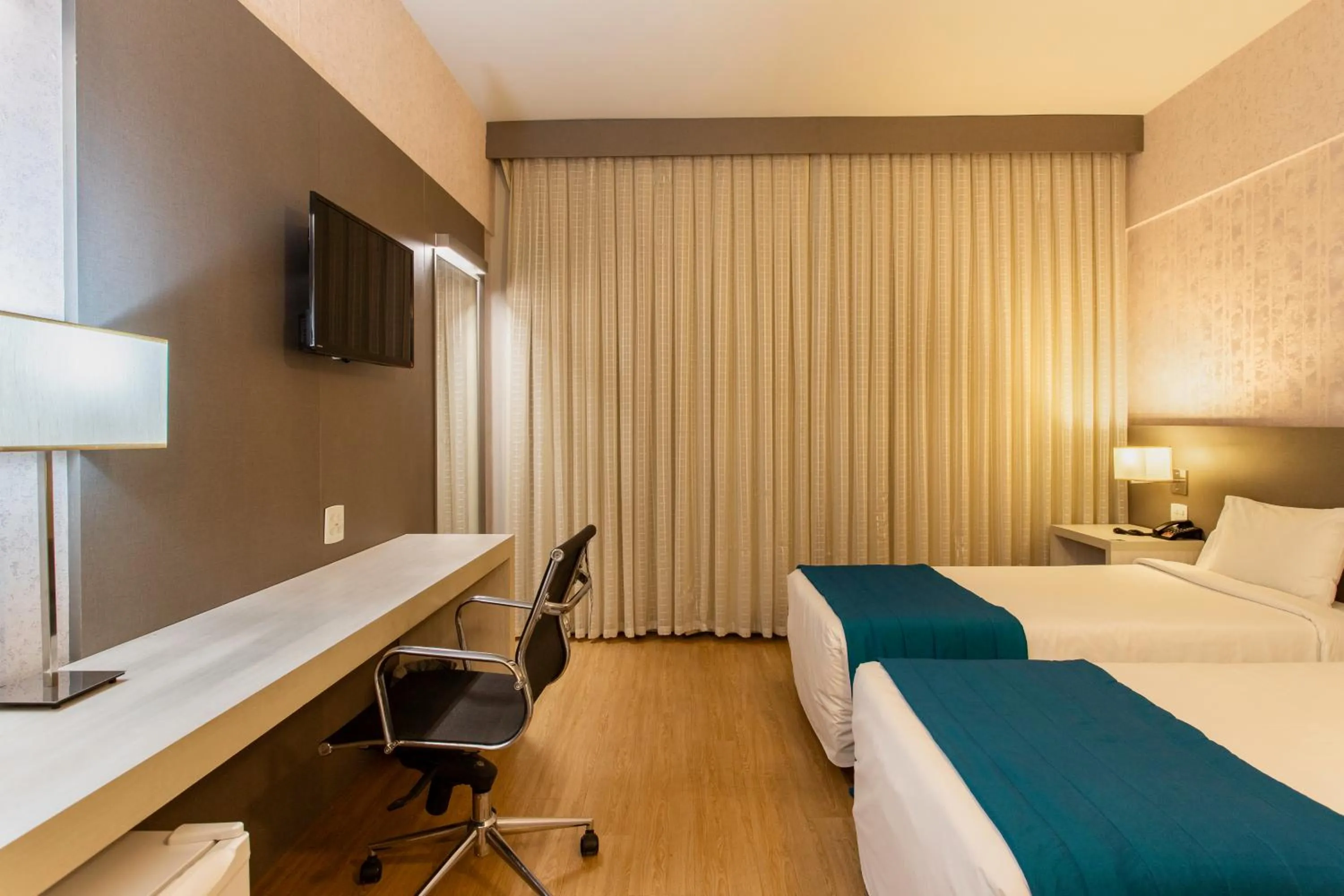 Bed in Suntory Hotel