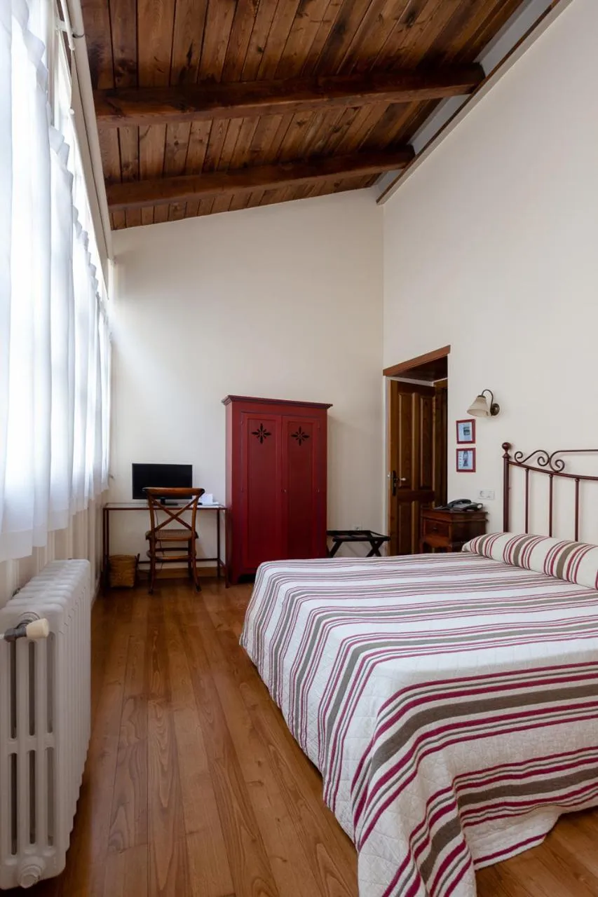 Photo of the whole room, Bed in Casa Soto