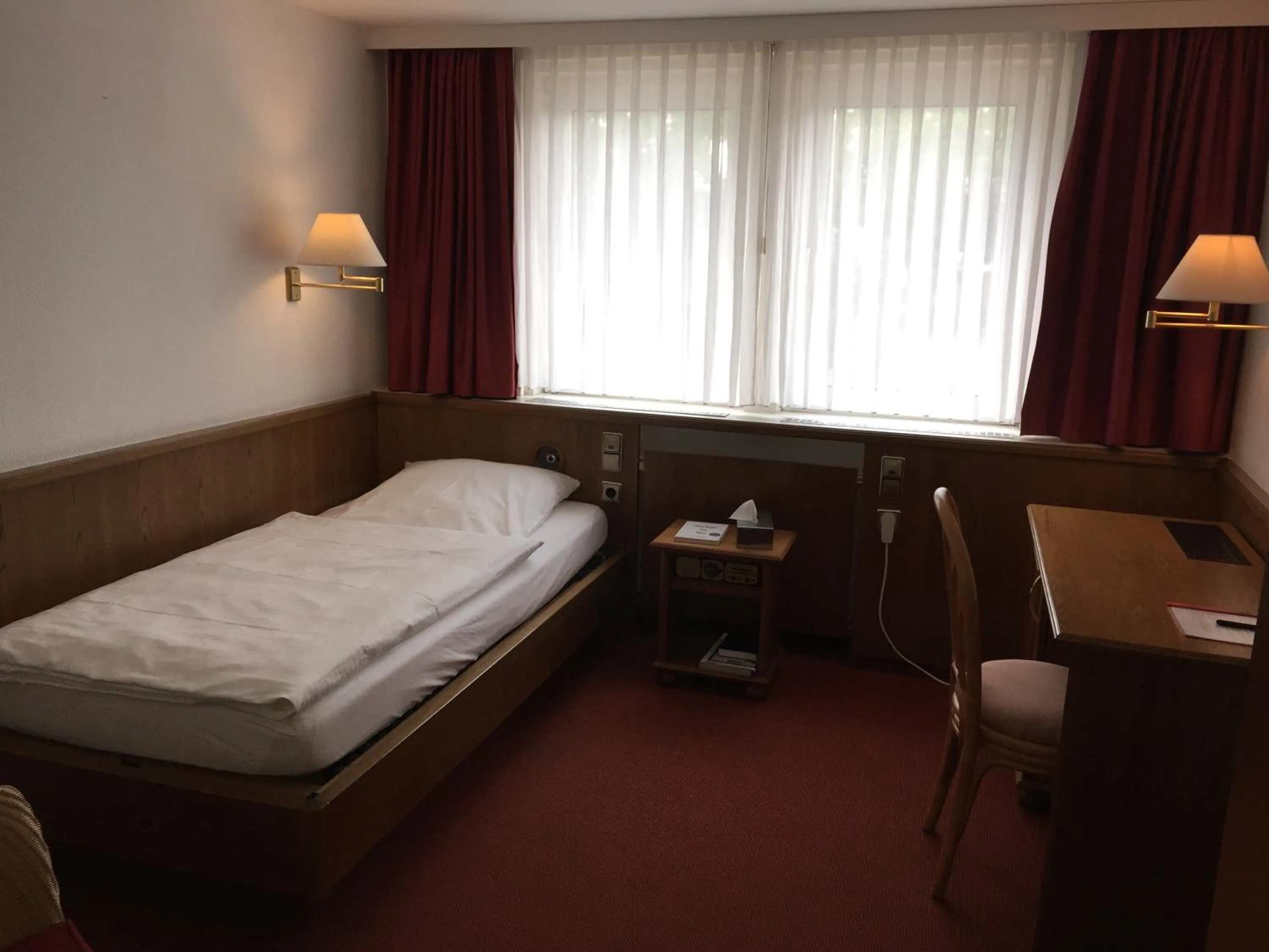 Photo of the whole room, Bed in Schaperkrug