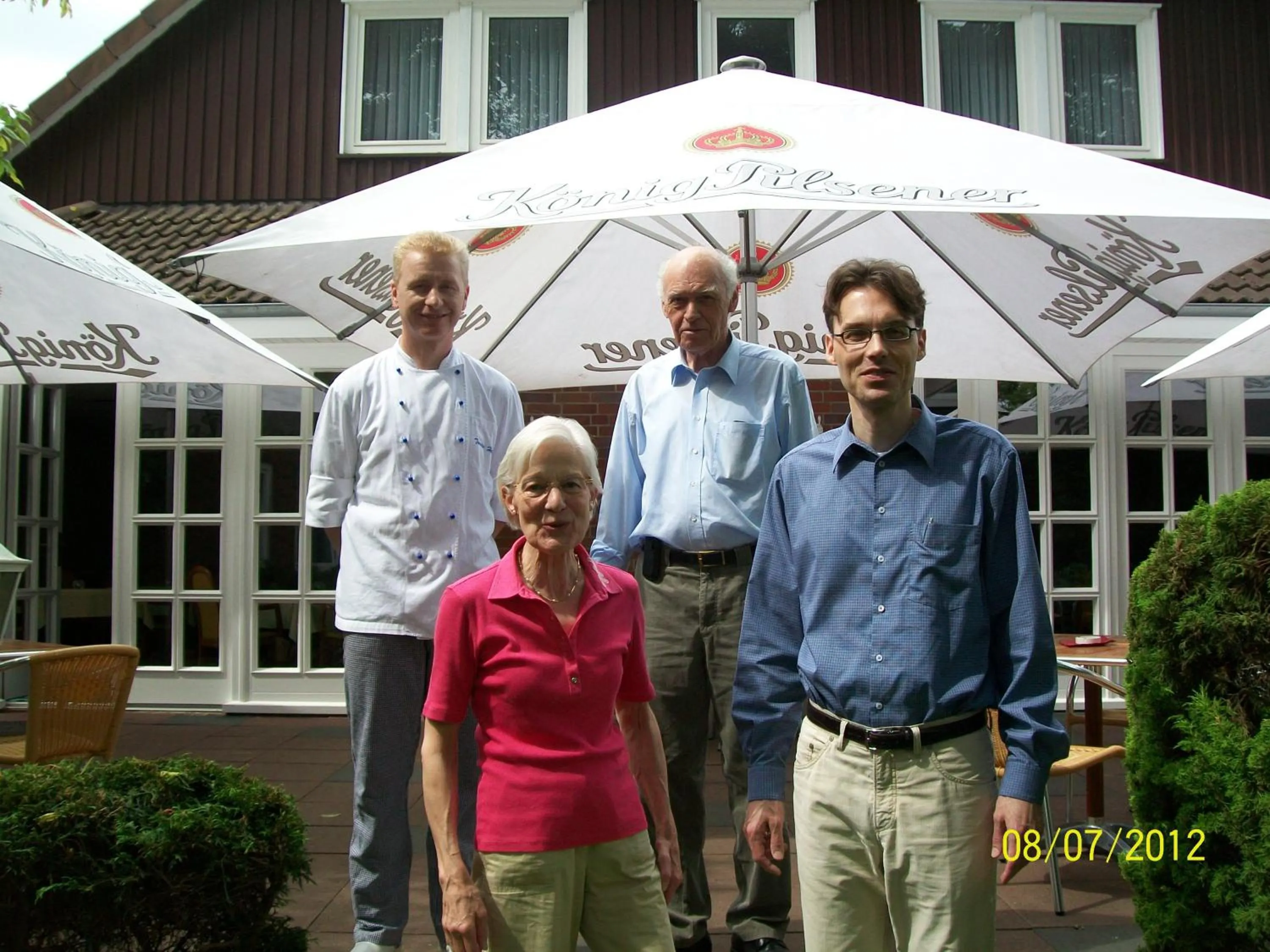 group of guests in Schaperkrug