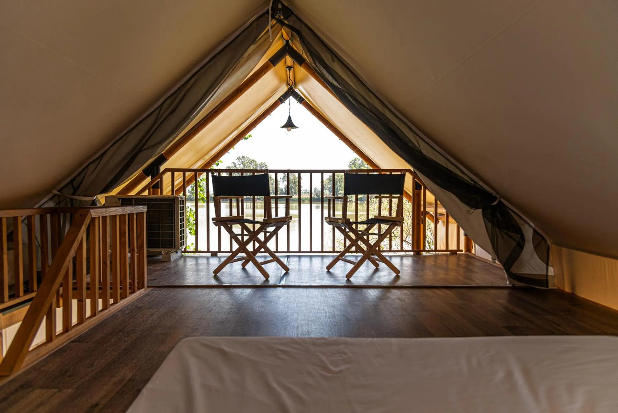 View (from property/room), Bed in Nabi Resort Glamping & SPA