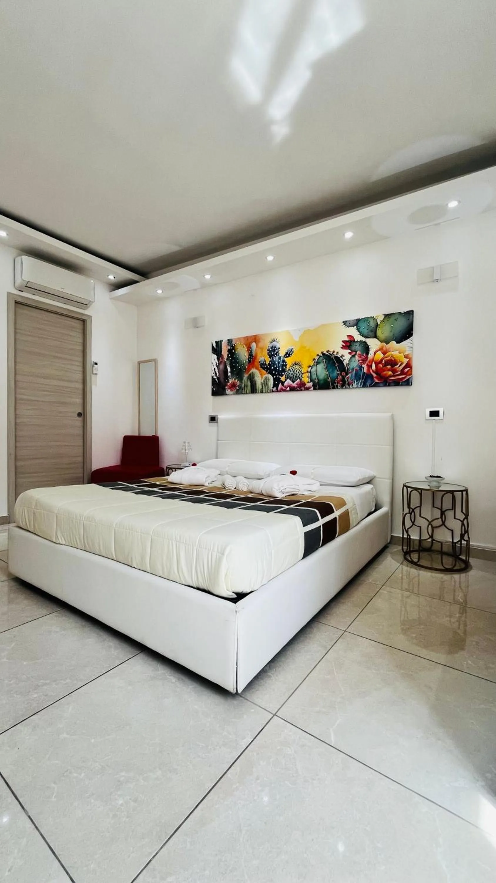 Photo of the whole room, Bed in La Meridiana - centro storico di Pizzo