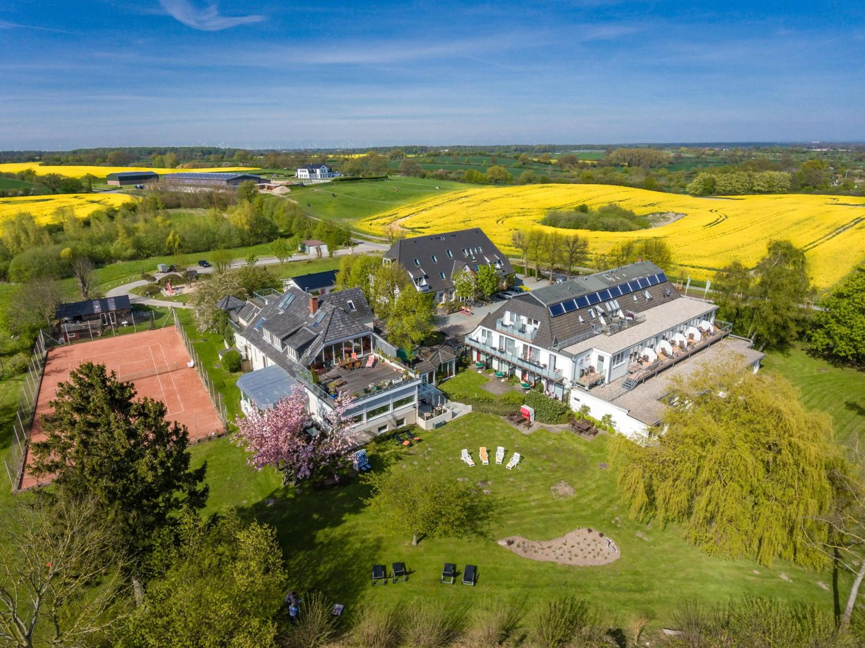 Property building in HofHotel Krähenberg