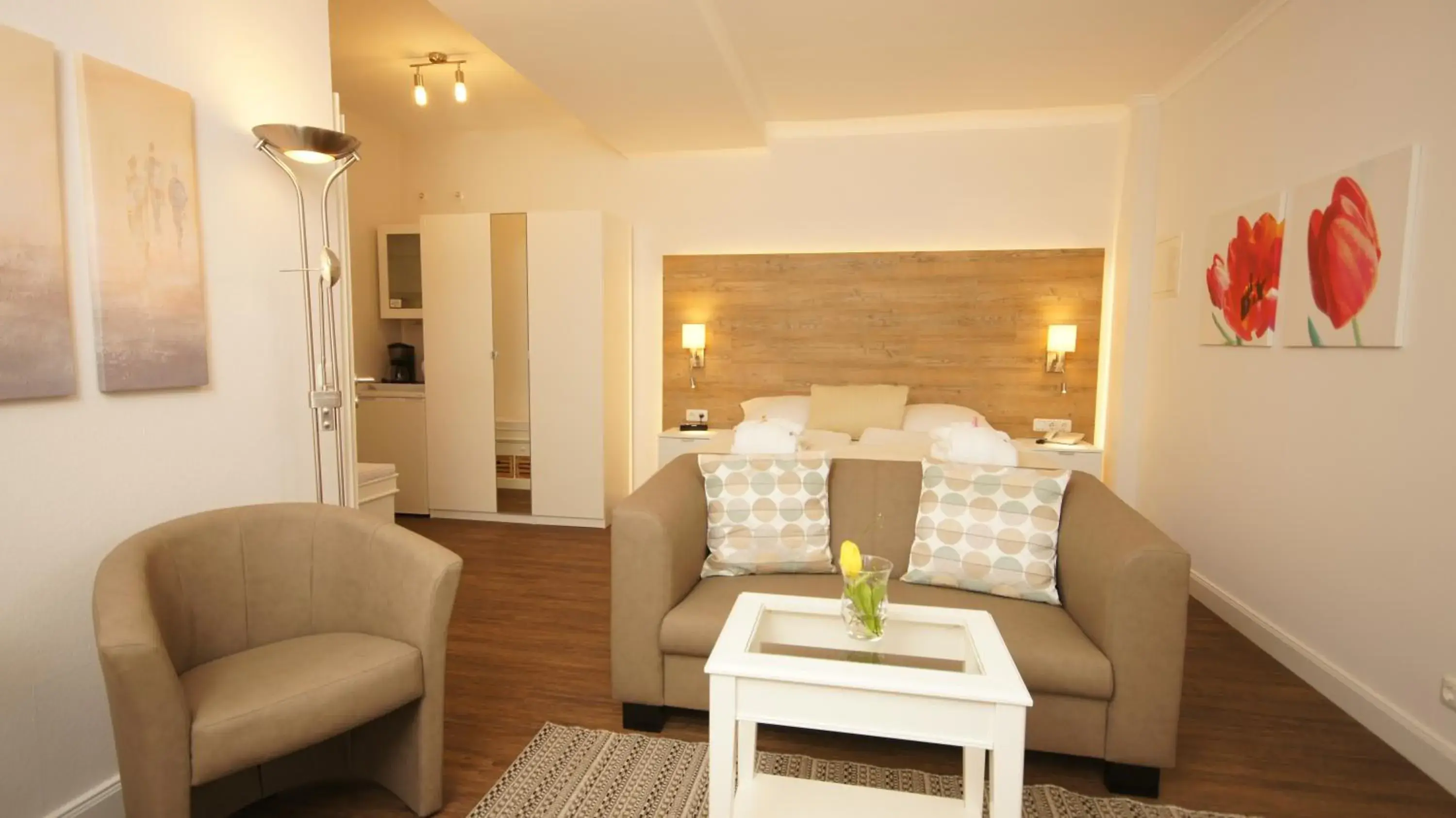 Double Room with Terrace in HofHotel Krähenberg Double Room with Terrace in HofHotel Krähenberg