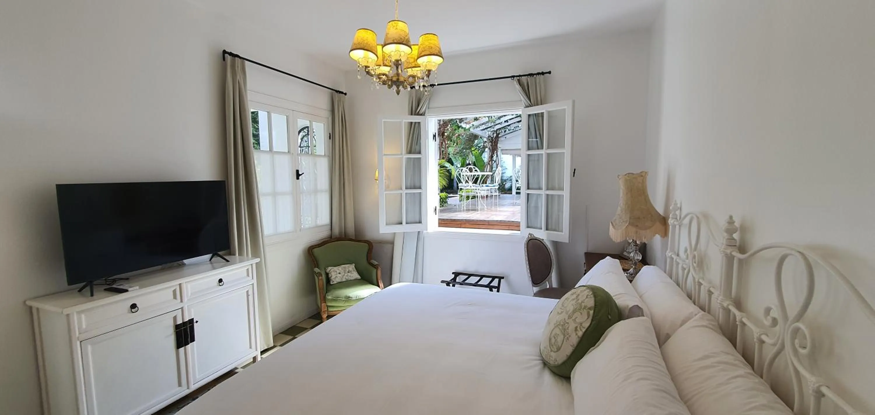 Bed in Villa Vicuña Salta Hotel Boutique