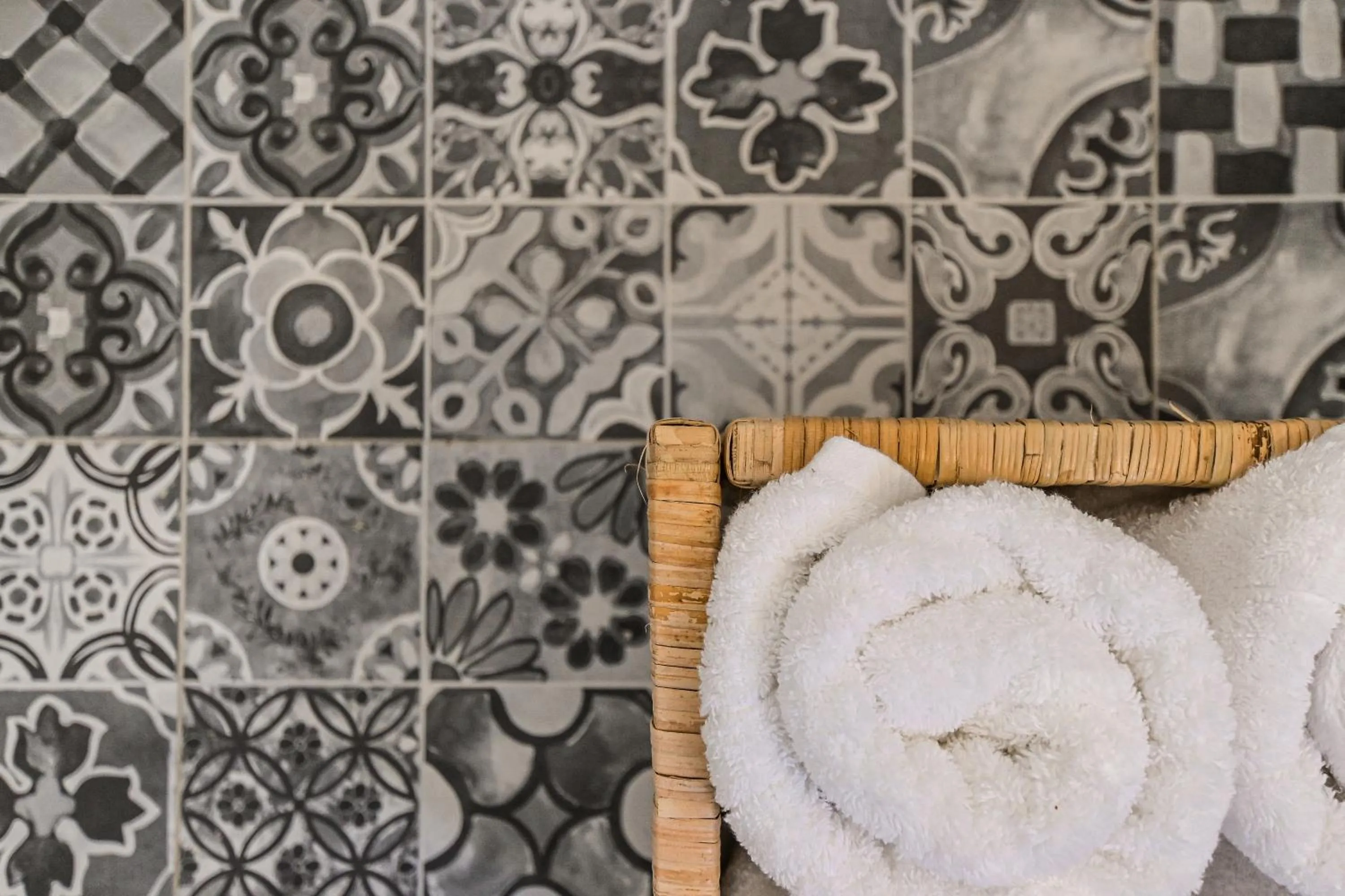 Shower in White Cocoon Exclusive villas