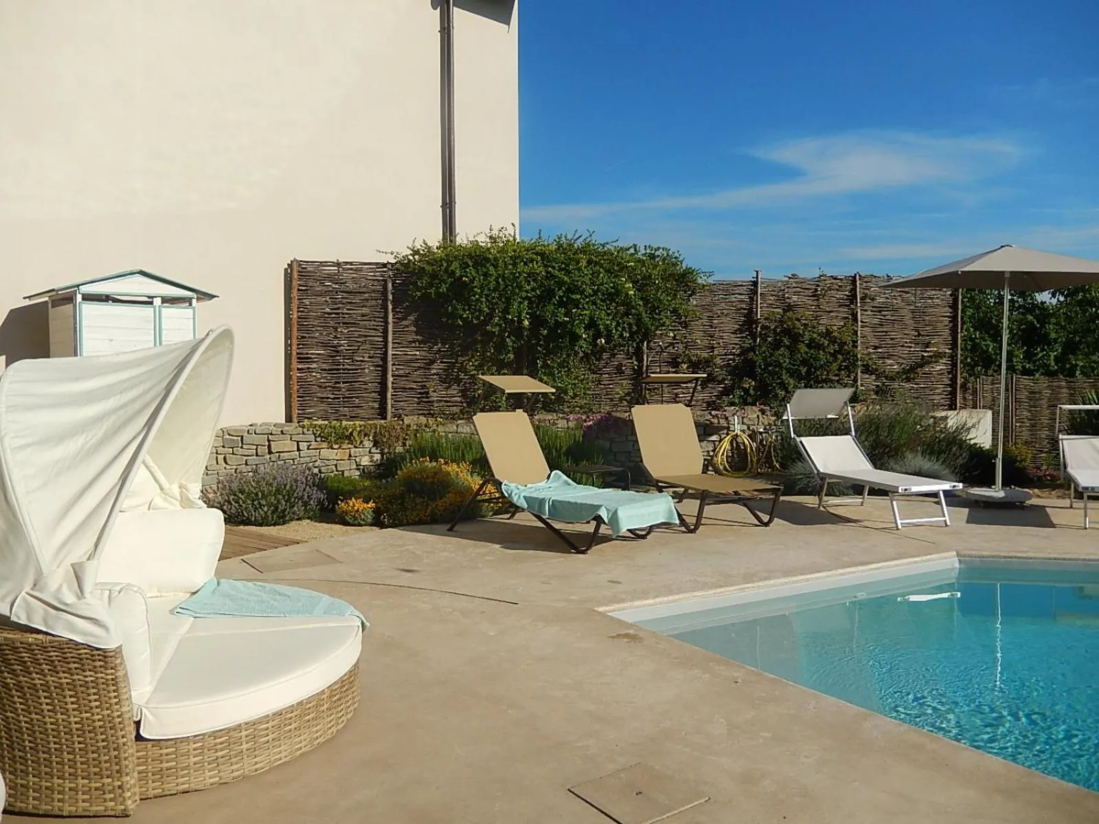 Swimming pool in B&B Bionzo16