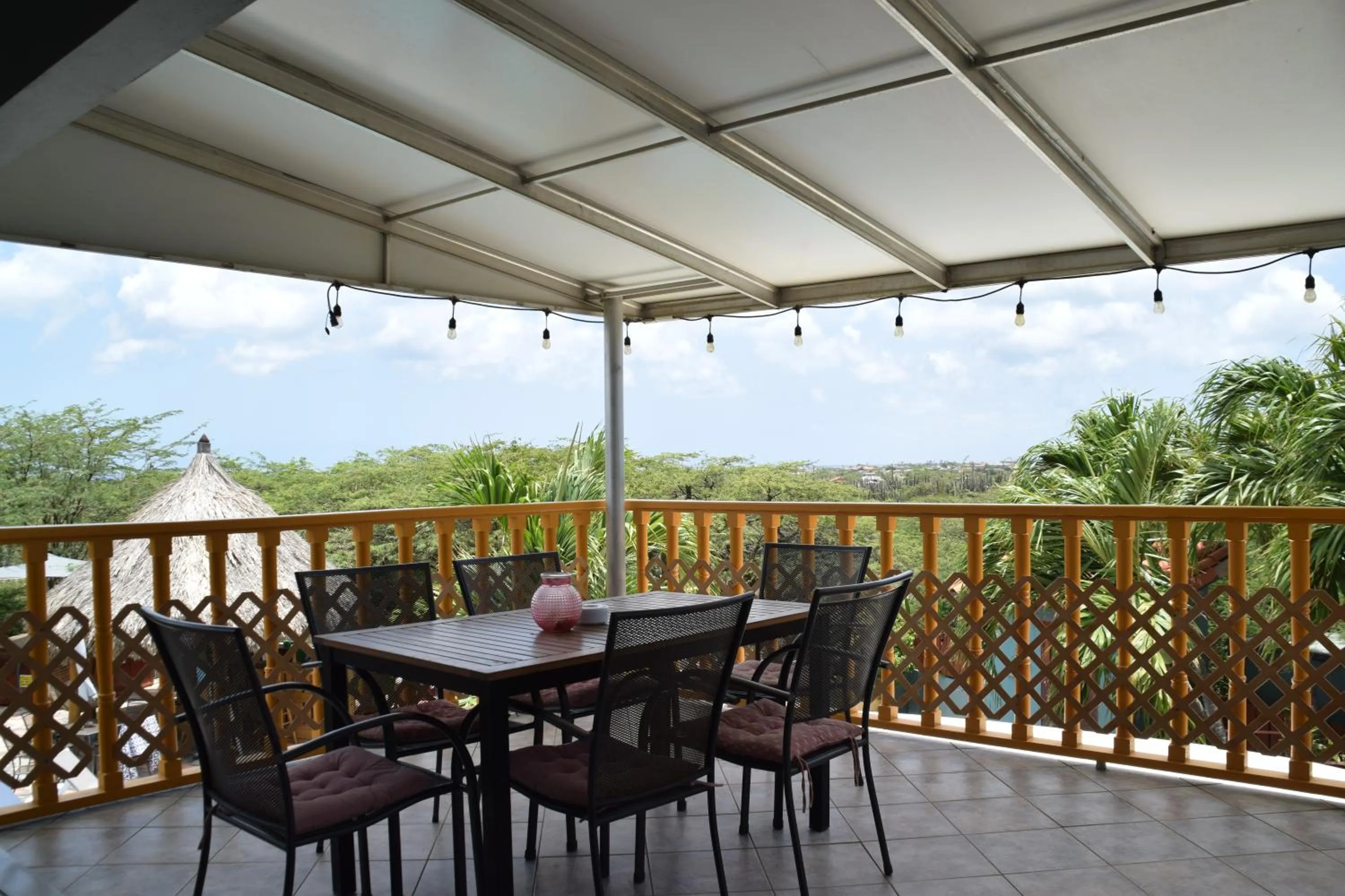 Balcony/Terrace in La Felicidad Aruba
