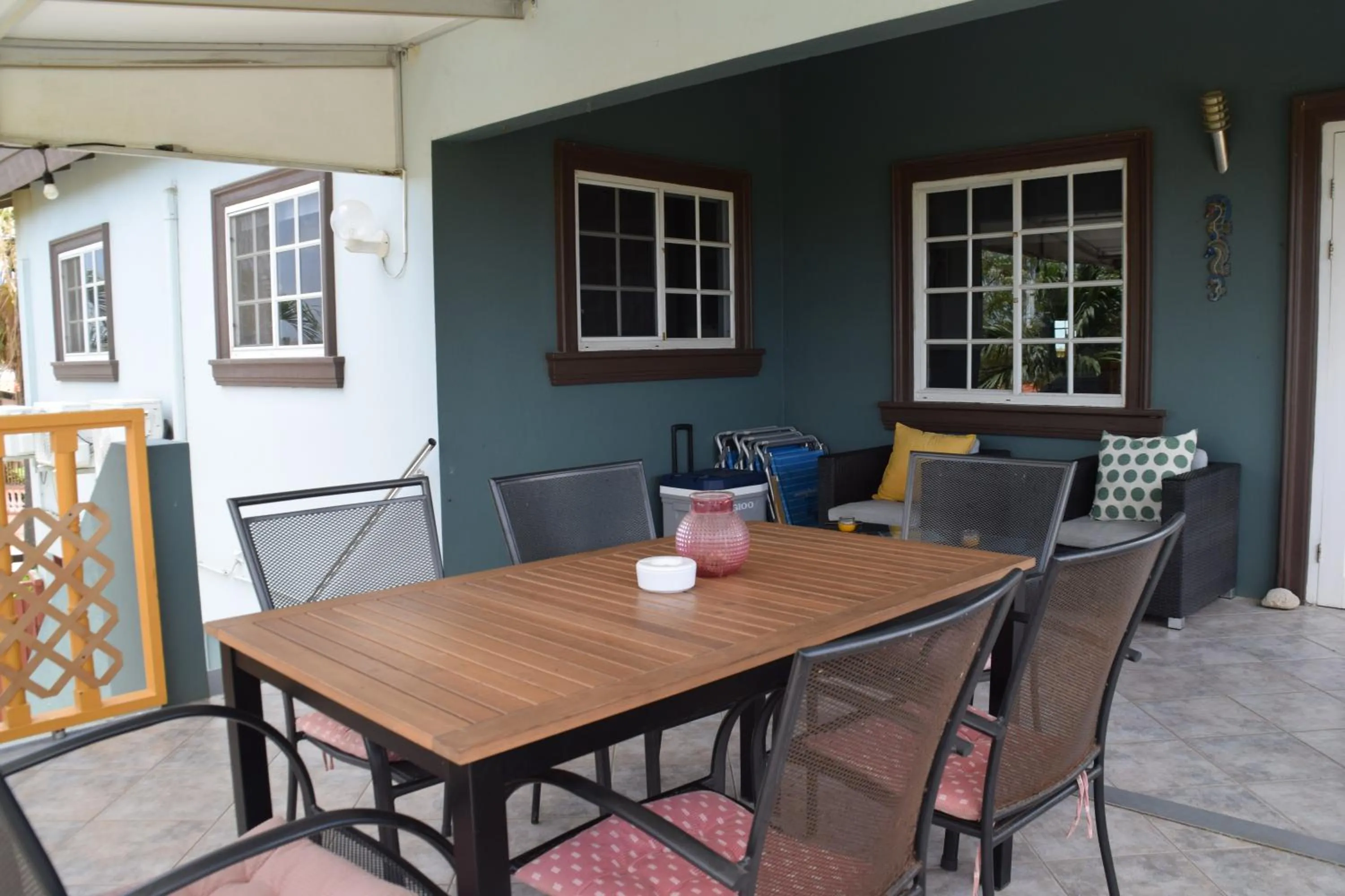 Patio in La Felicidad Aruba