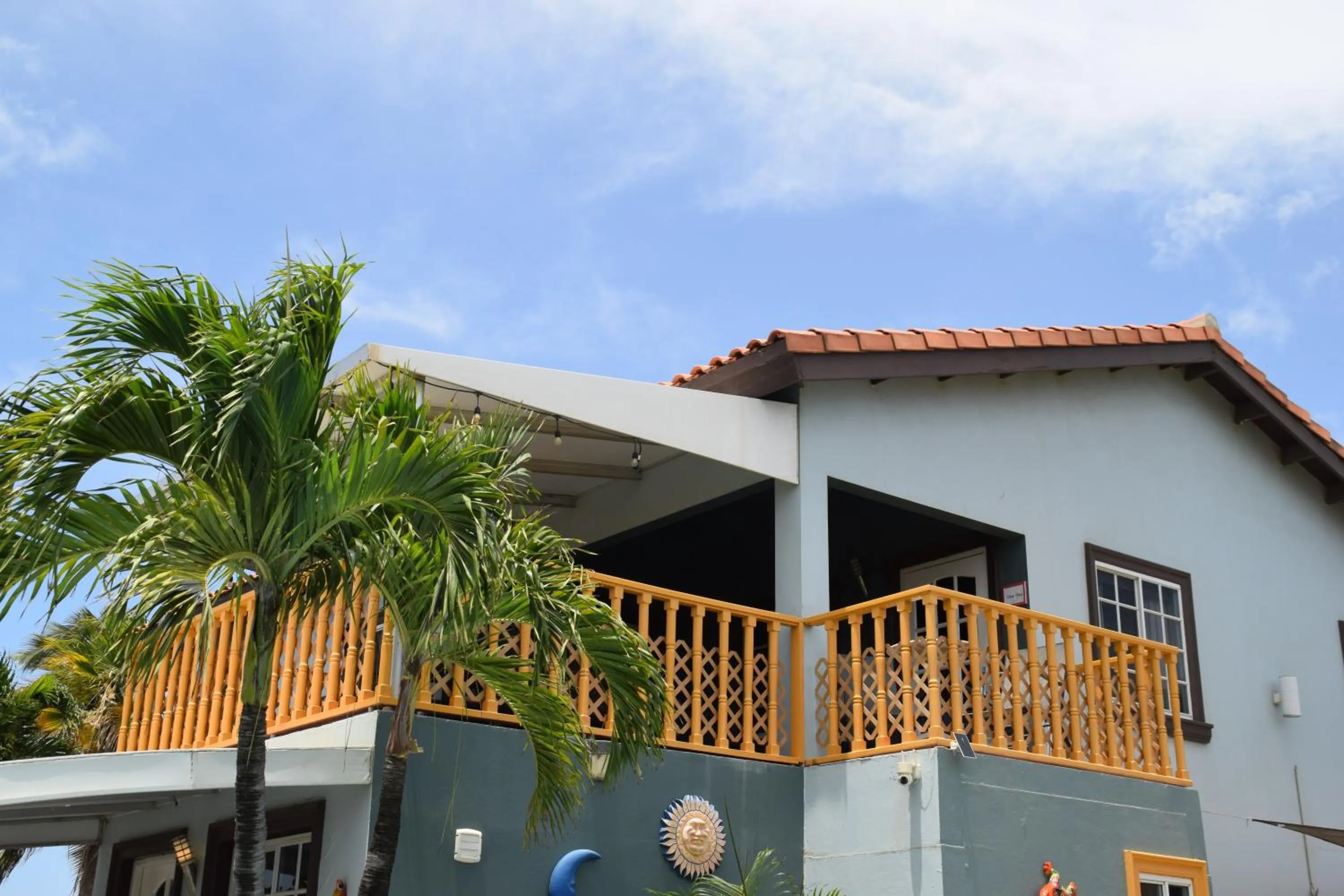 Property building in La Felicidad Aruba