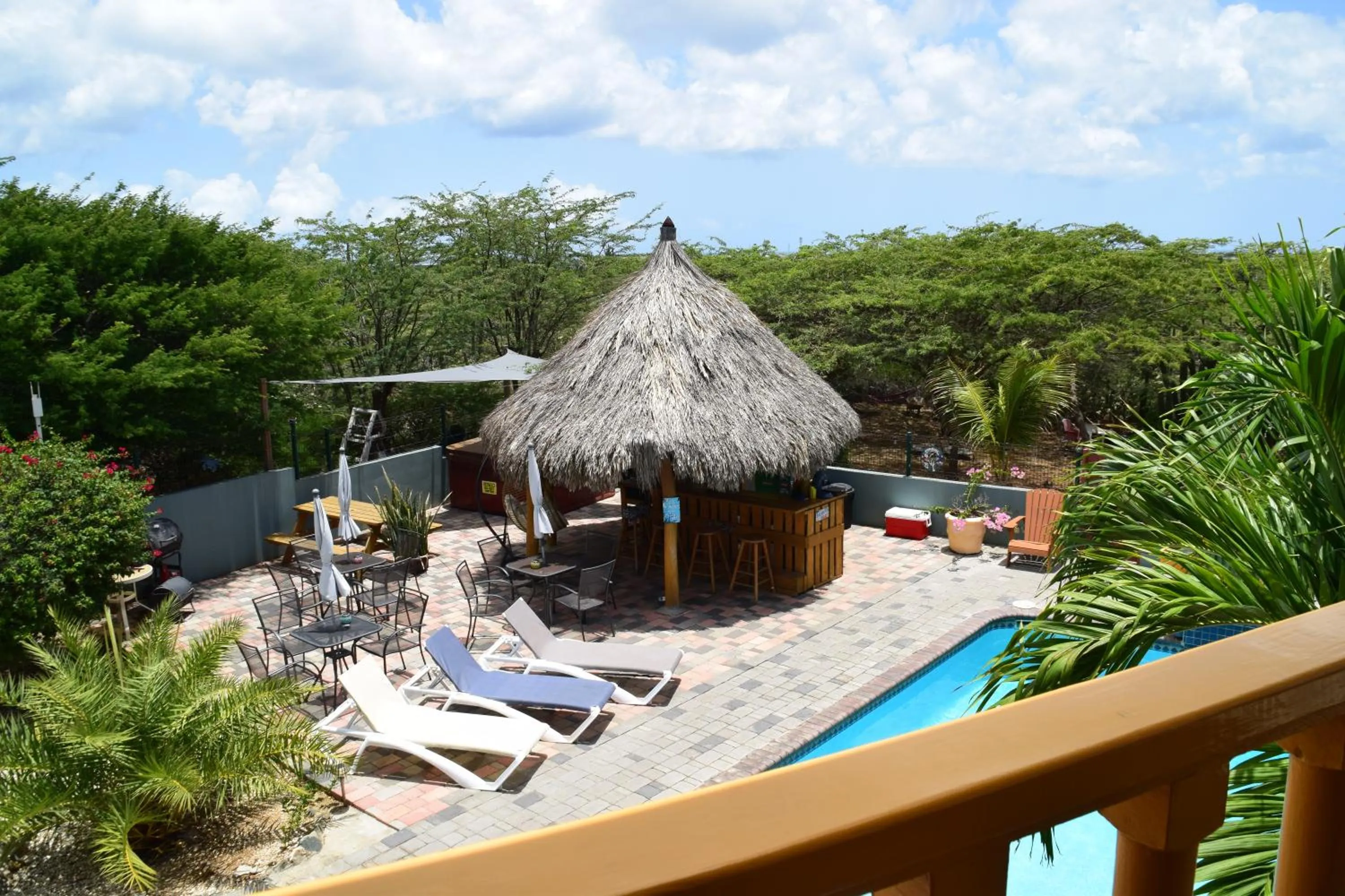 Garden view in La Felicidad Aruba