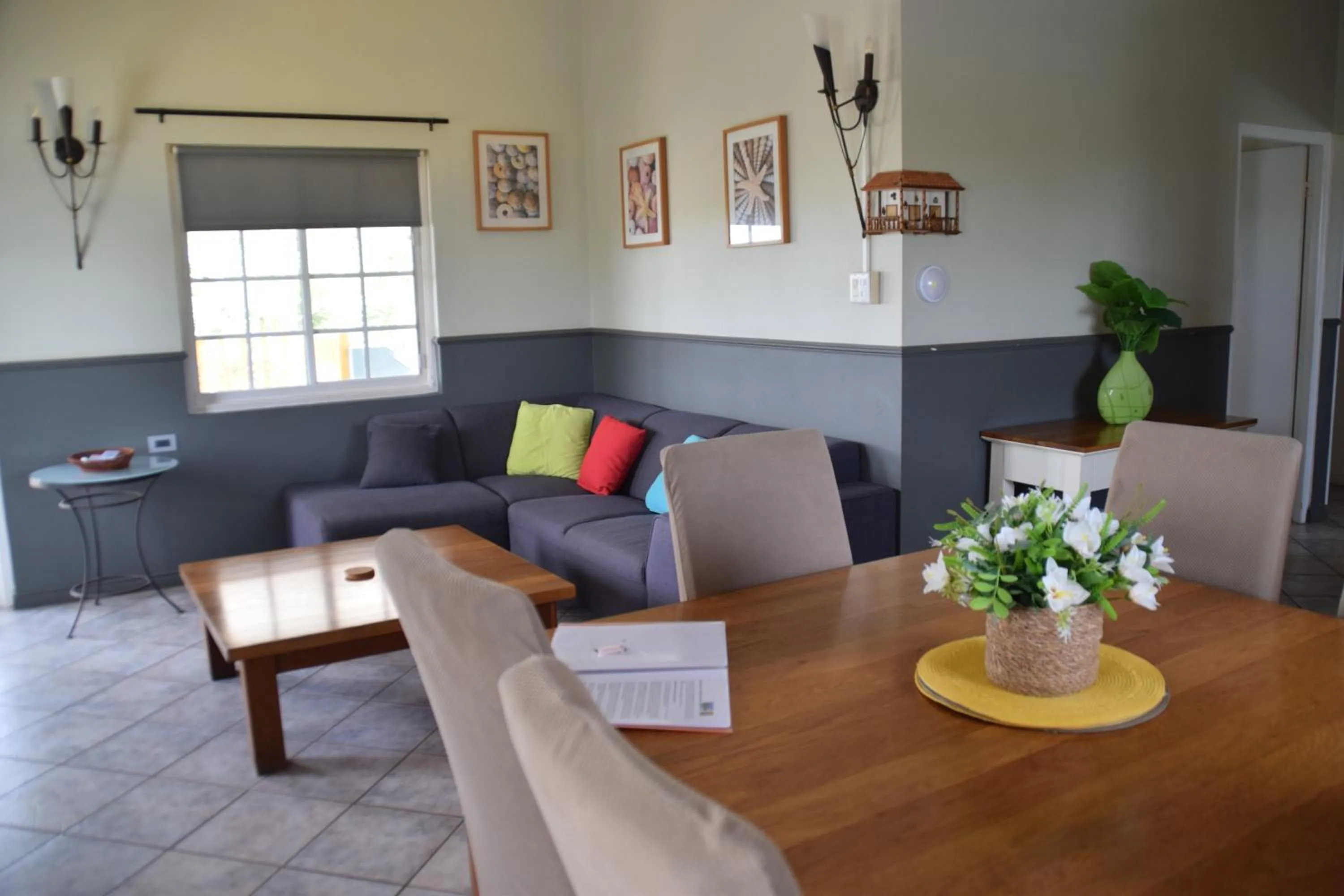 Living room in La Felicidad Aruba