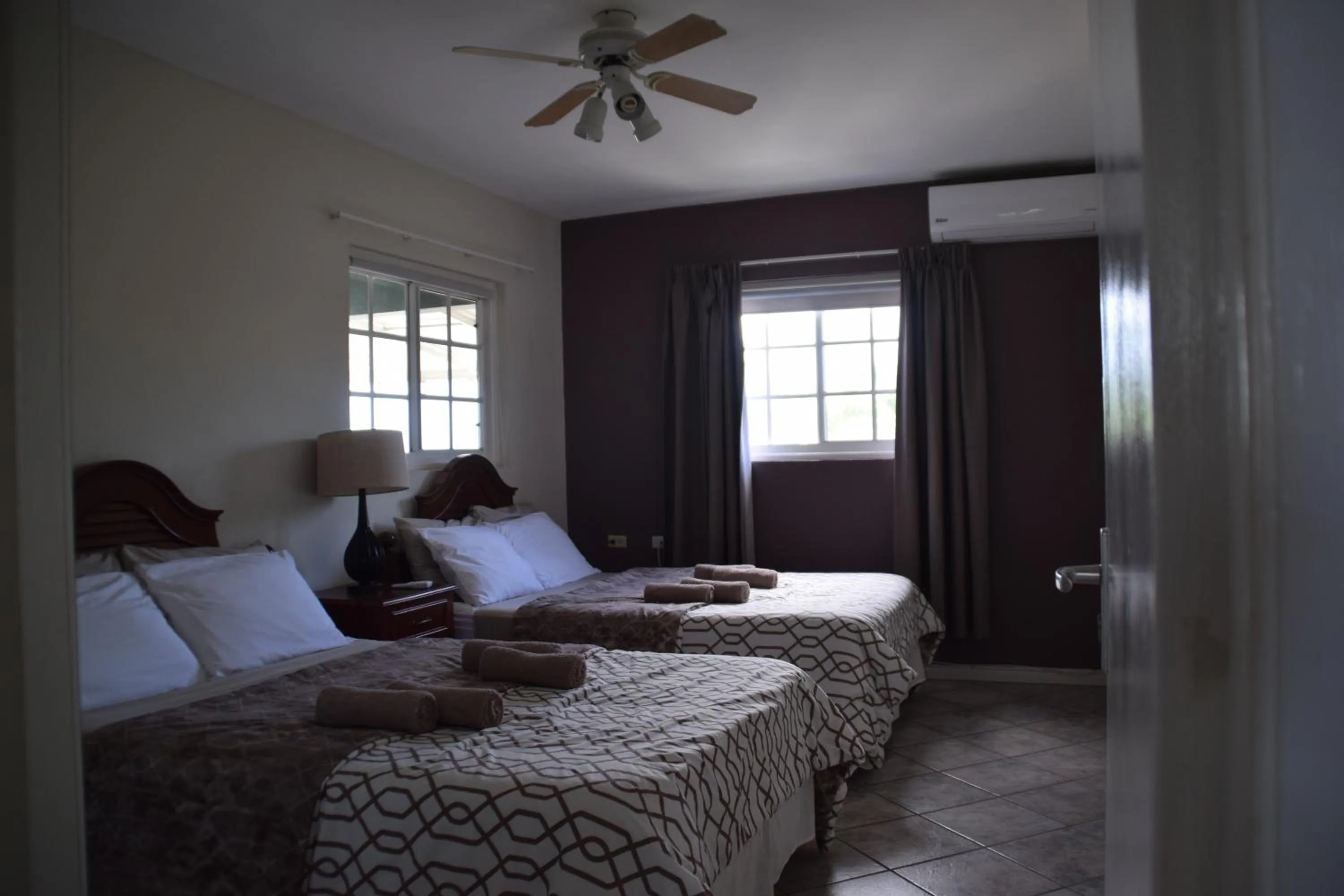 Bedroom, Bed in La Felicidad Aruba