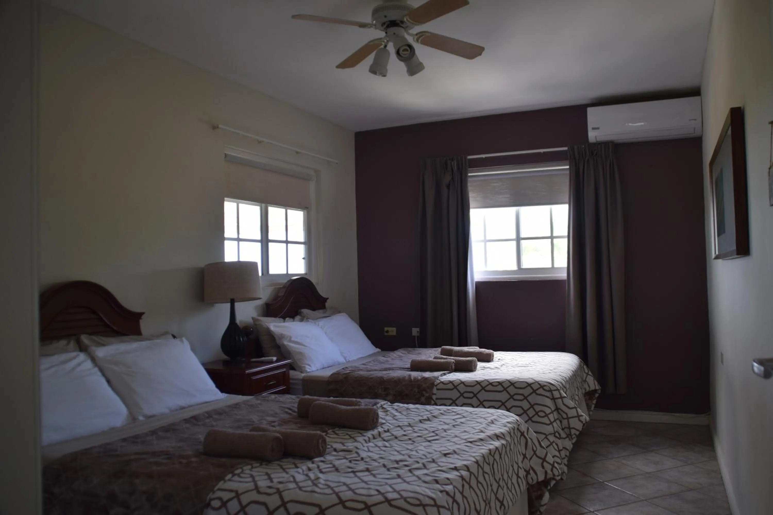 Bedroom, Bed in La Felicidad Aruba