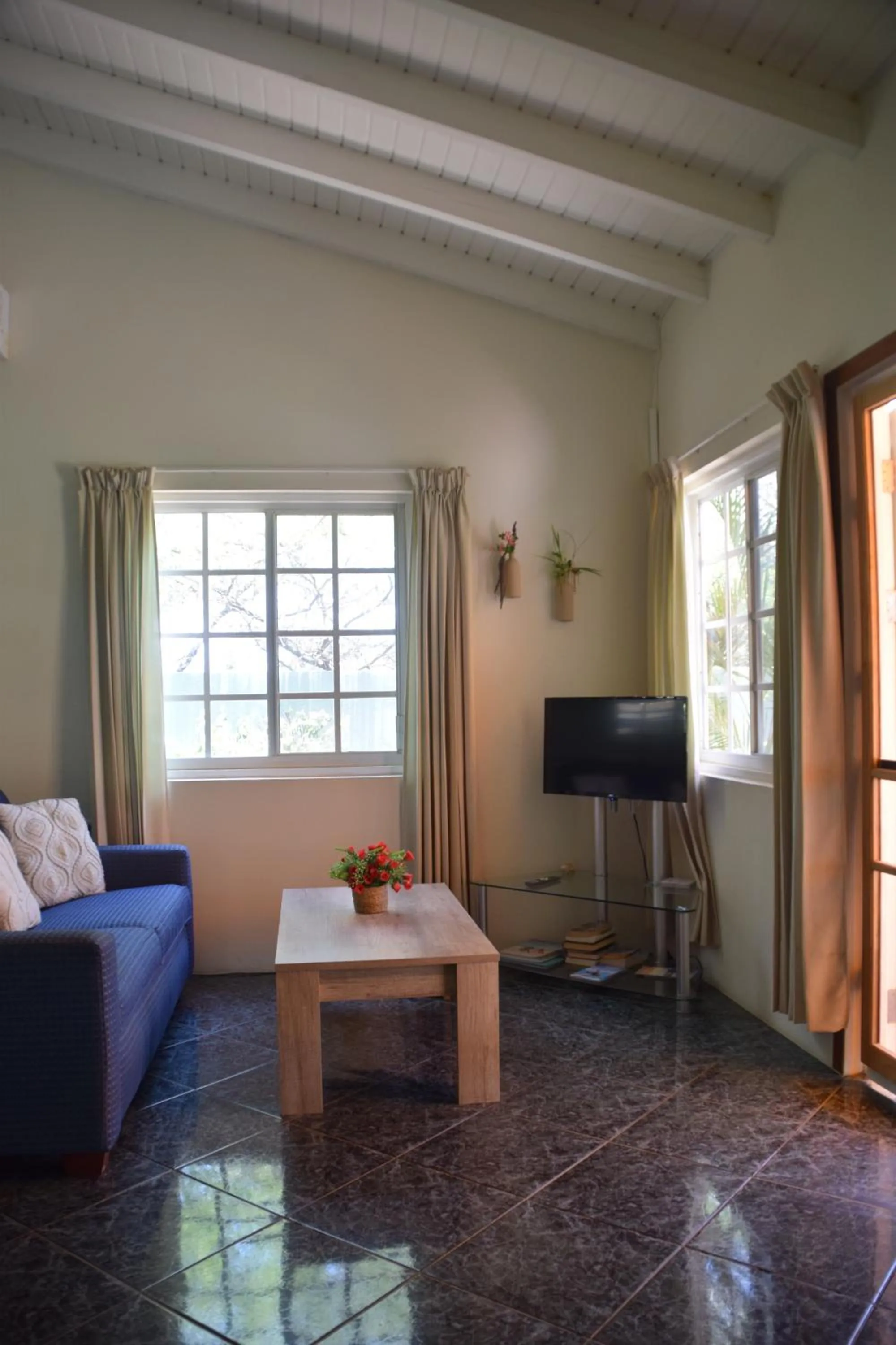 Seating area in La Felicidad Aruba