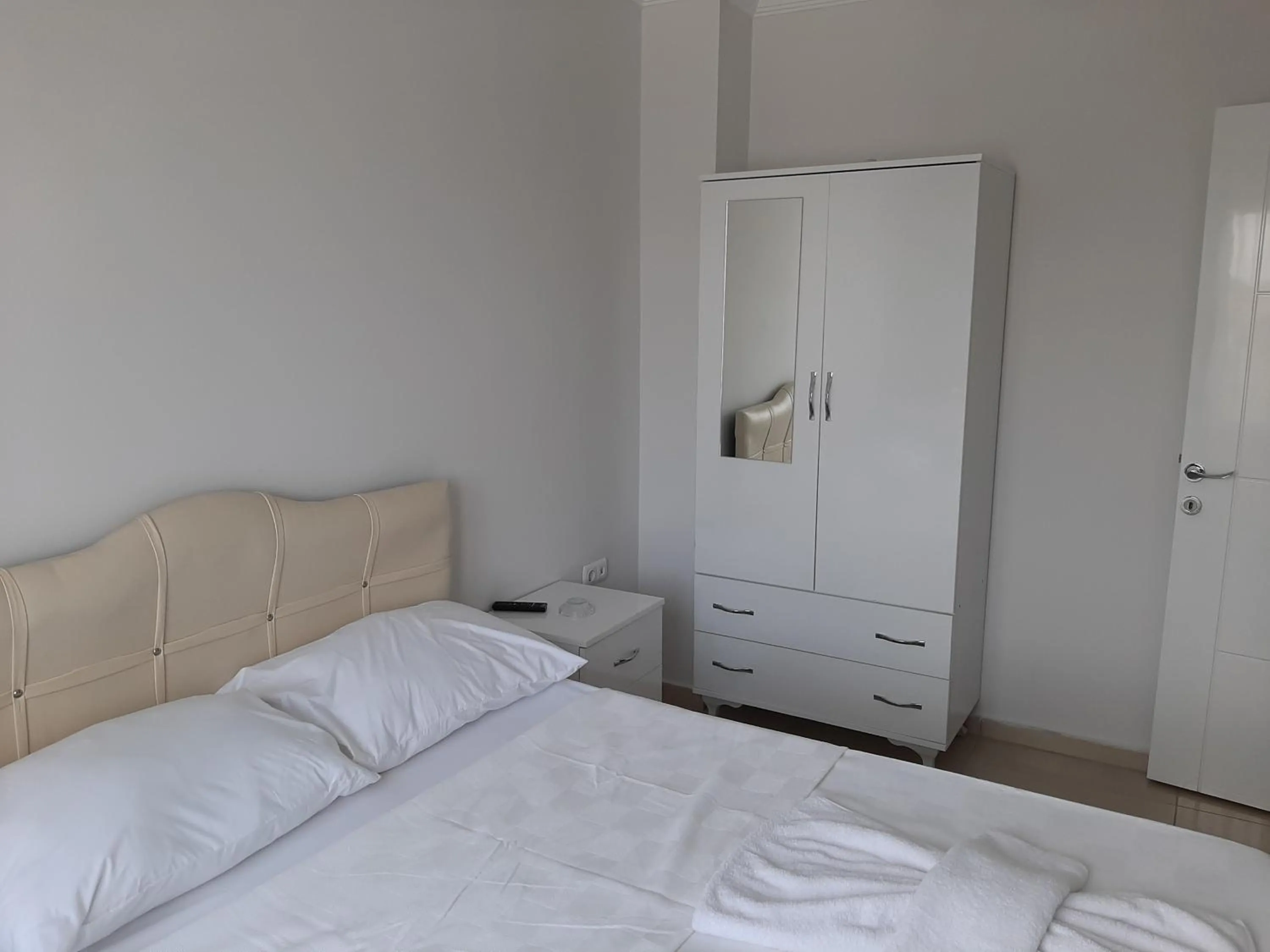 Bedroom, Bed in Antioch Apart Otel