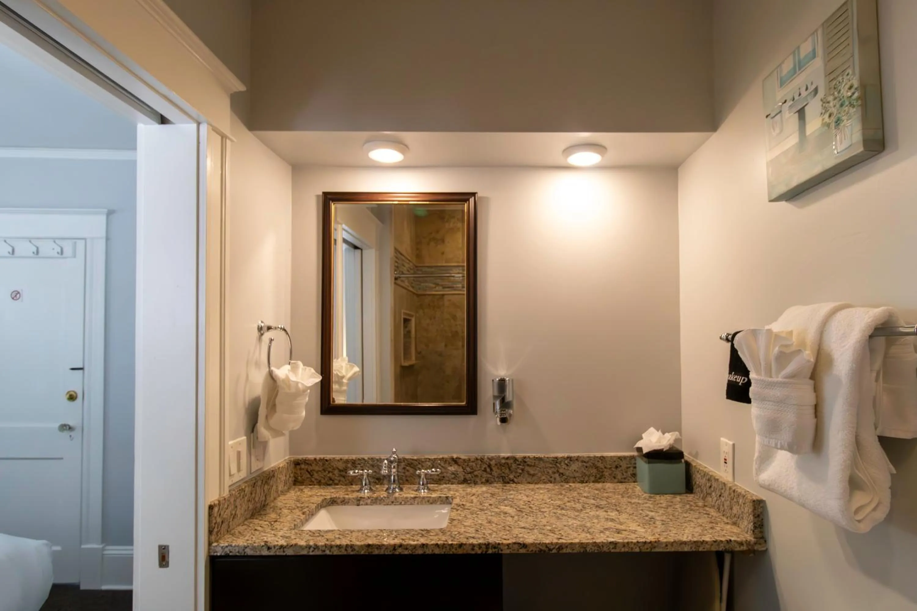 Hemingway House Bed and Breakfast