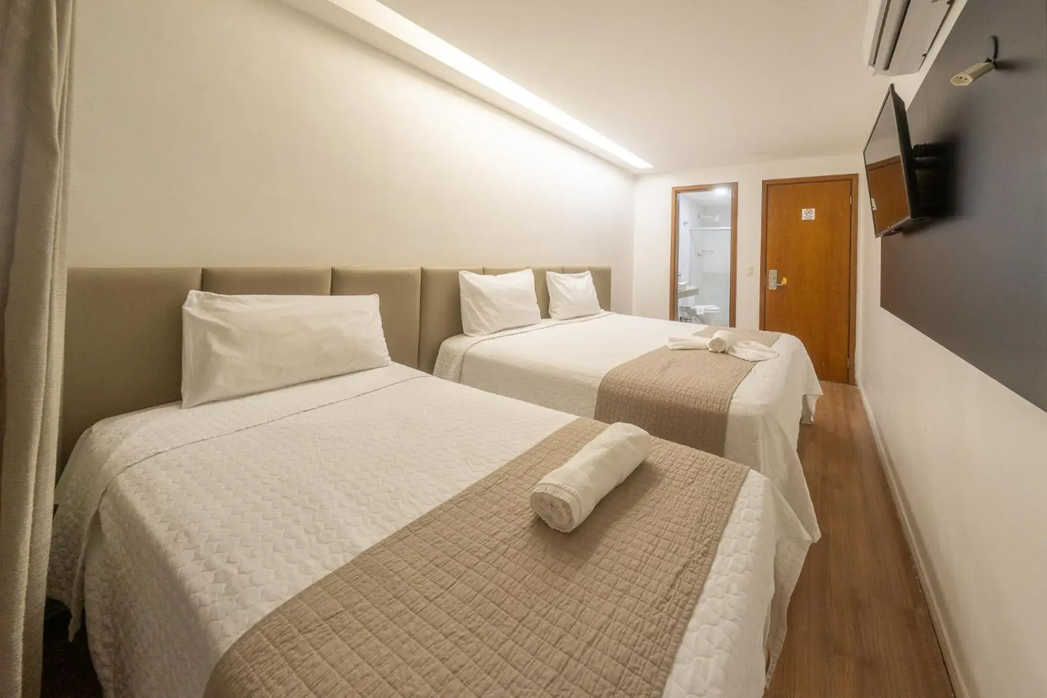 Executive Triple Room in Mcz Hotel Executive Triple Room in Mcz Hotel