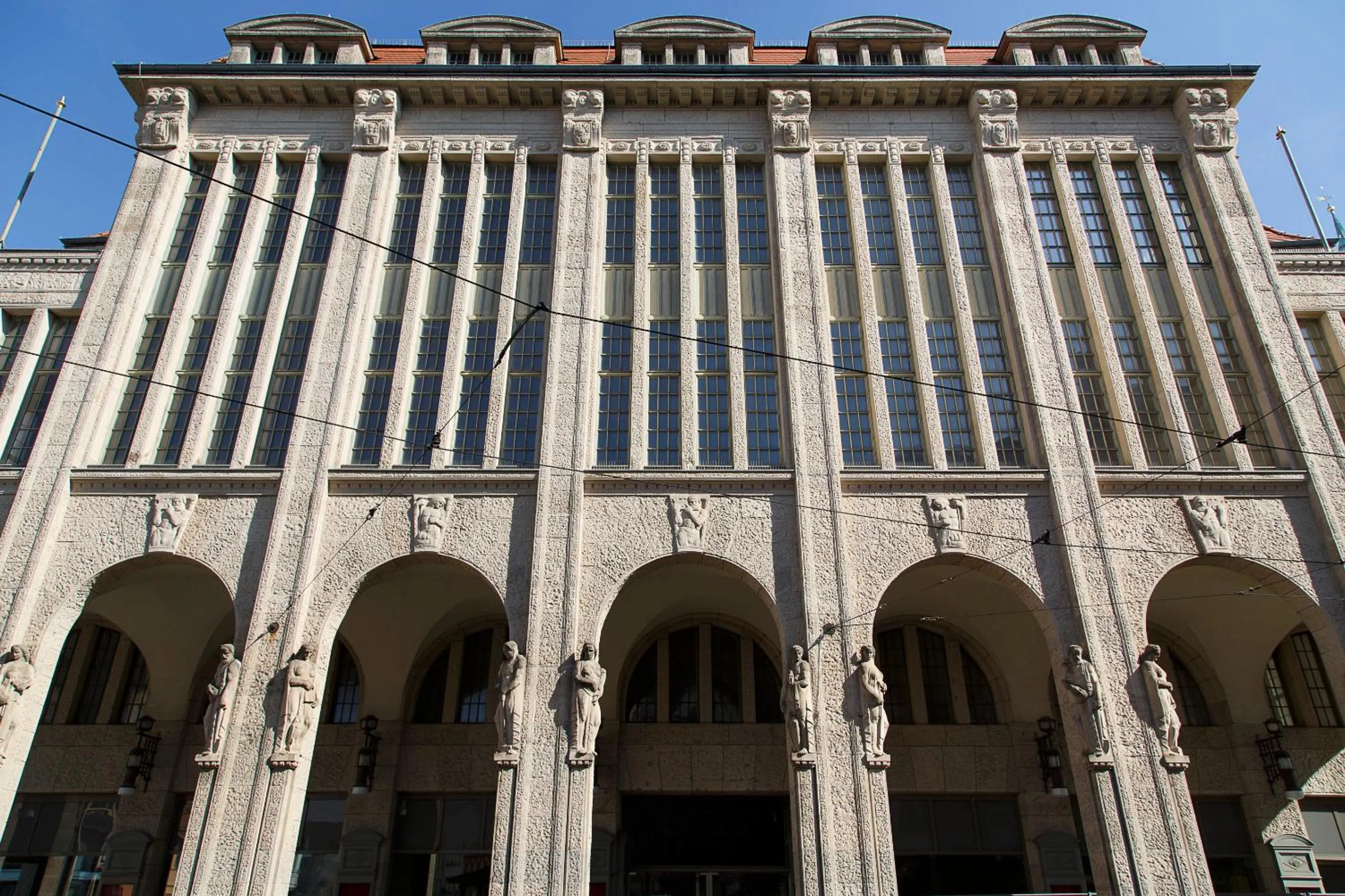 Nearby landmark in Hotel Meridian