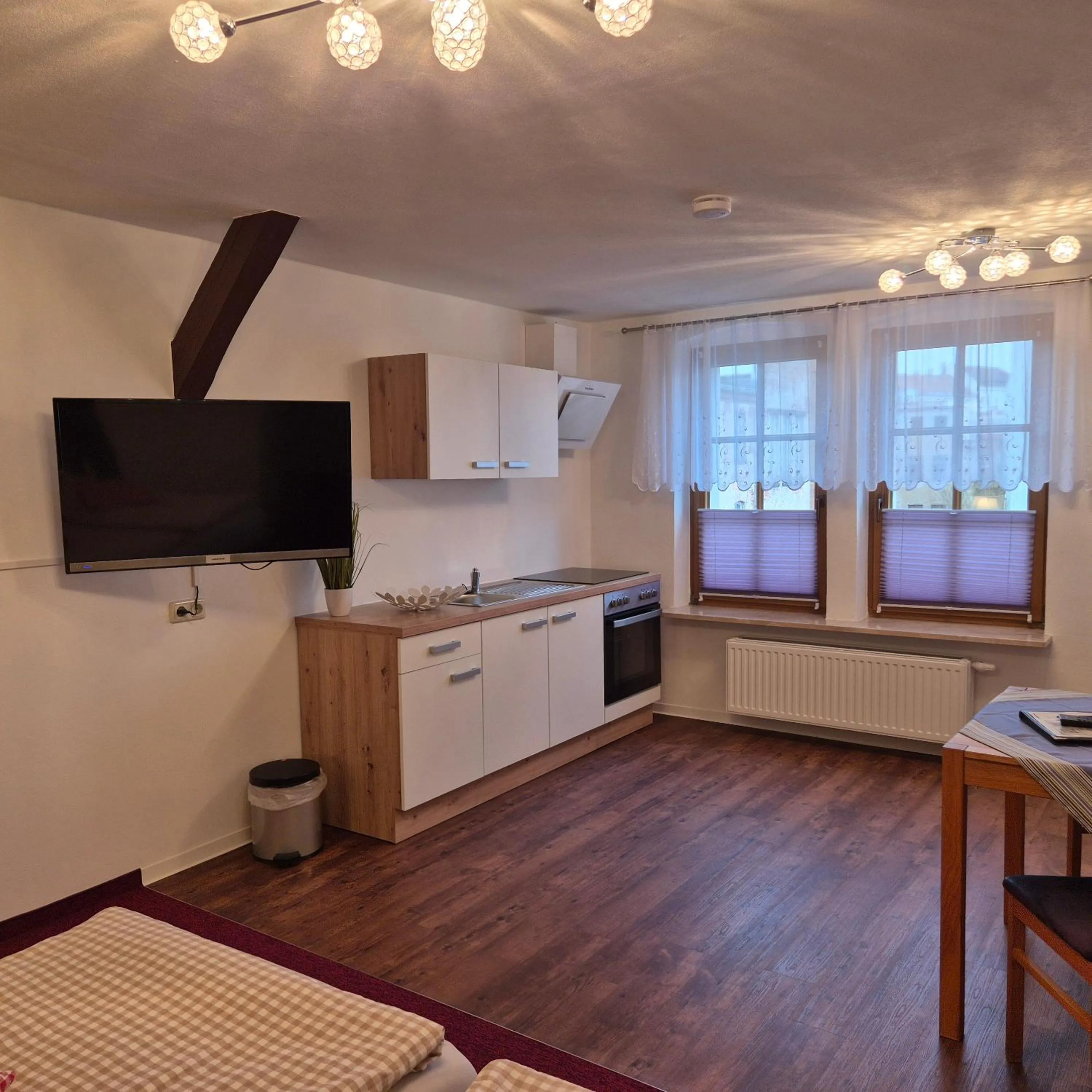 Photo of the whole room, Bed in Hotel Meridian