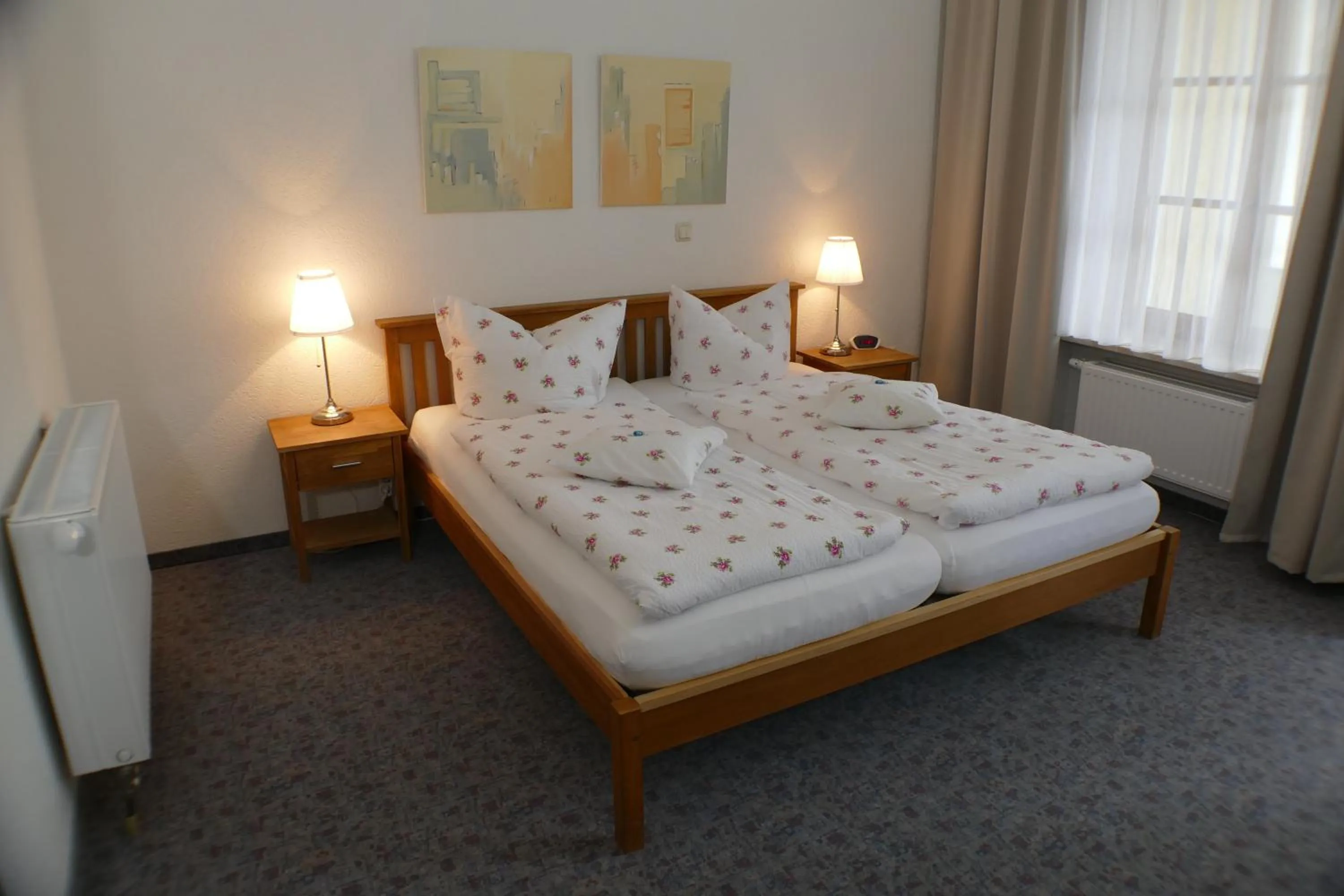 Photo of the whole room, Bed in Hotel Meridian