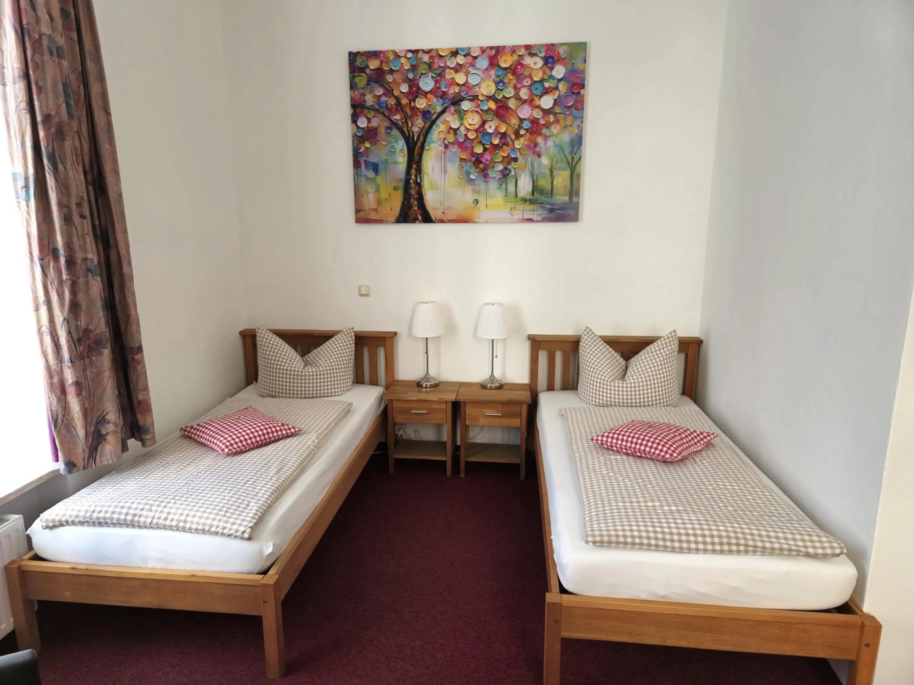 Photo of the whole room, Bed in Hotel Meridian