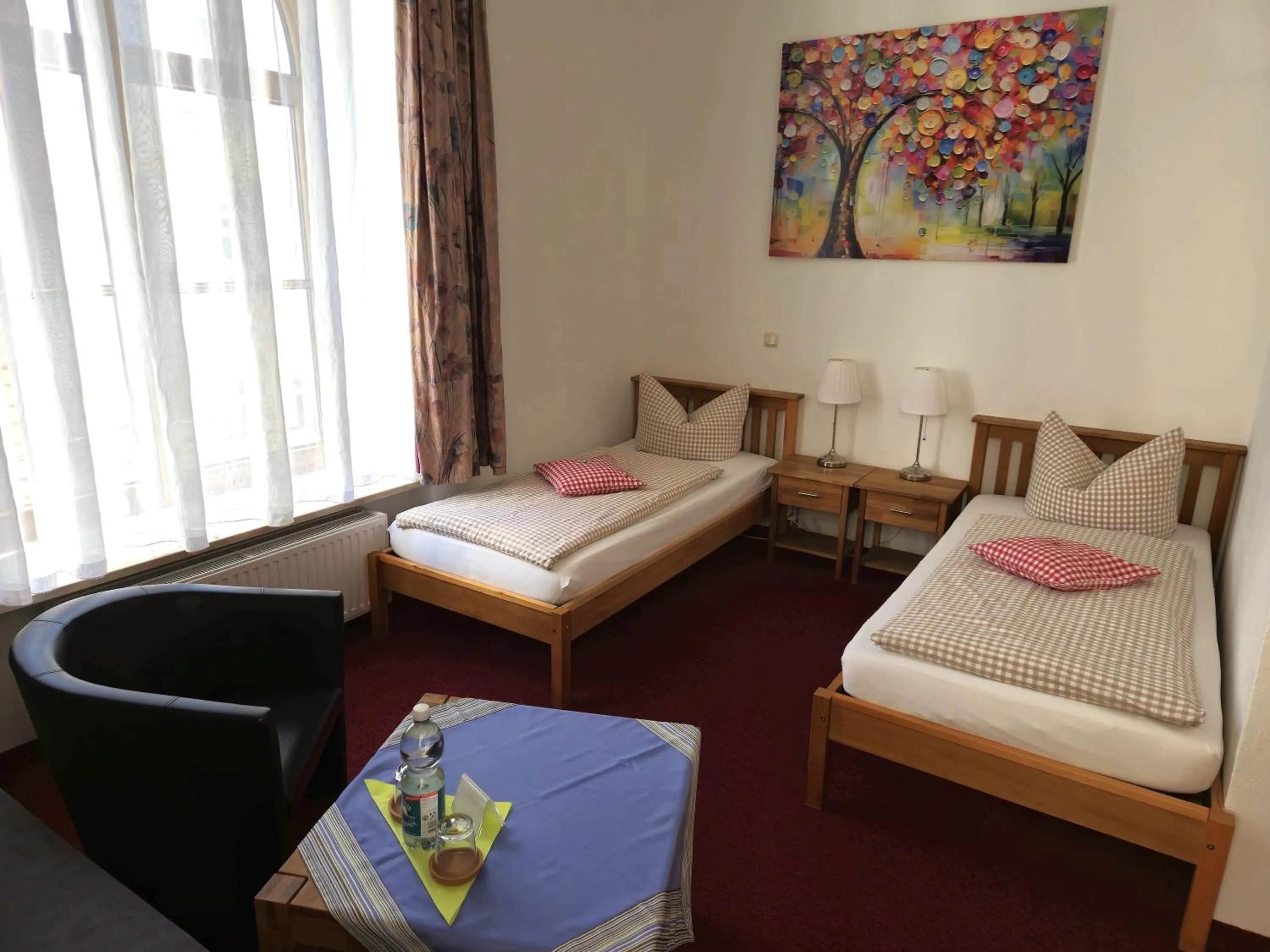 Photo of the whole room, Bed in Hotel Meridian