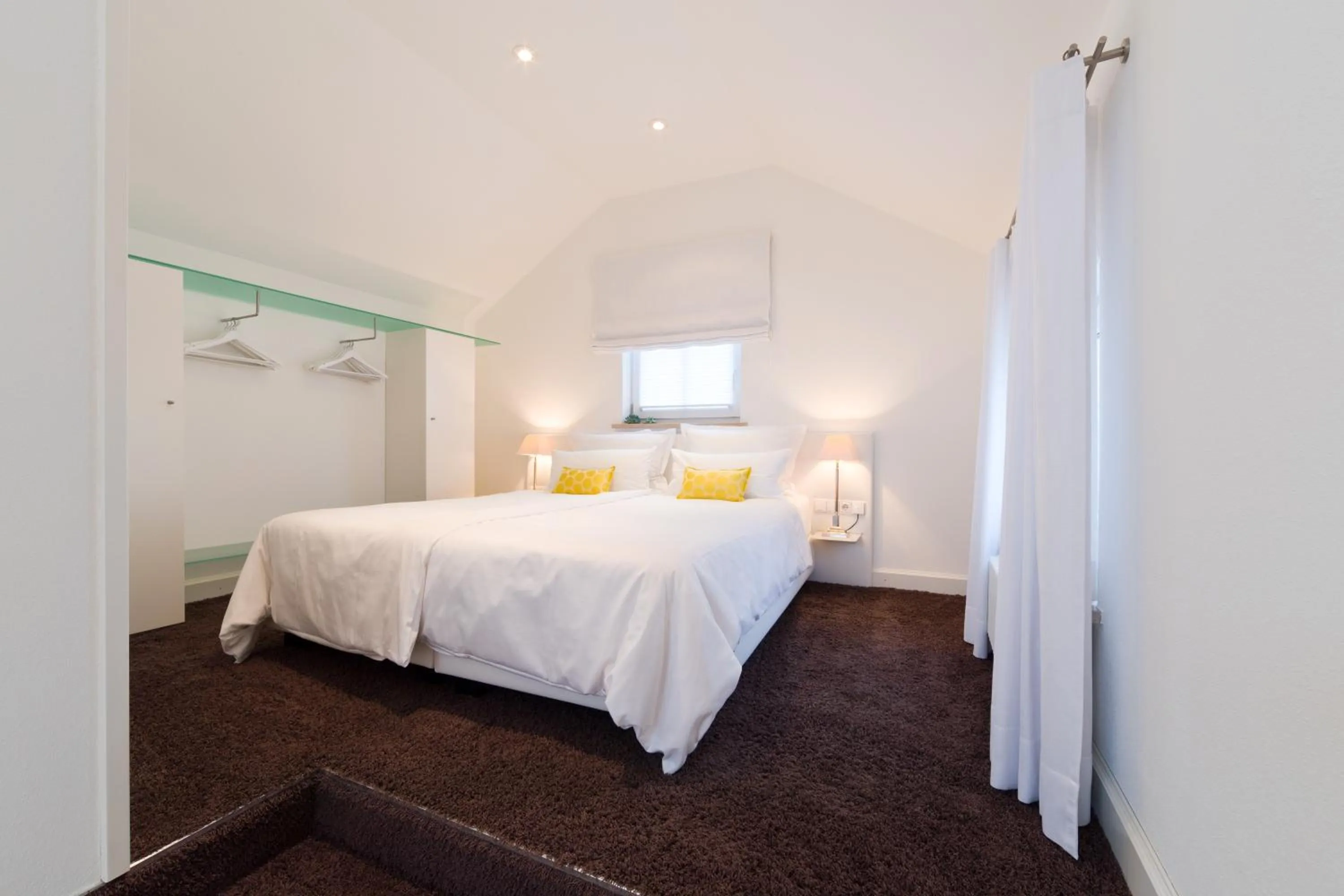 Bedroom, Bed in Hotel Villa Seeschau - Adults only