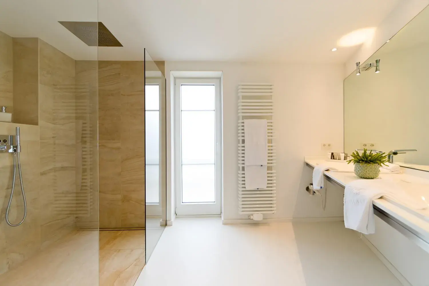 Junior Suite (2 Adults) in Hotel Villa Seeschau - Adults only Junior Suite (2 Adults) in Hotel Villa Seeschau - Adults only