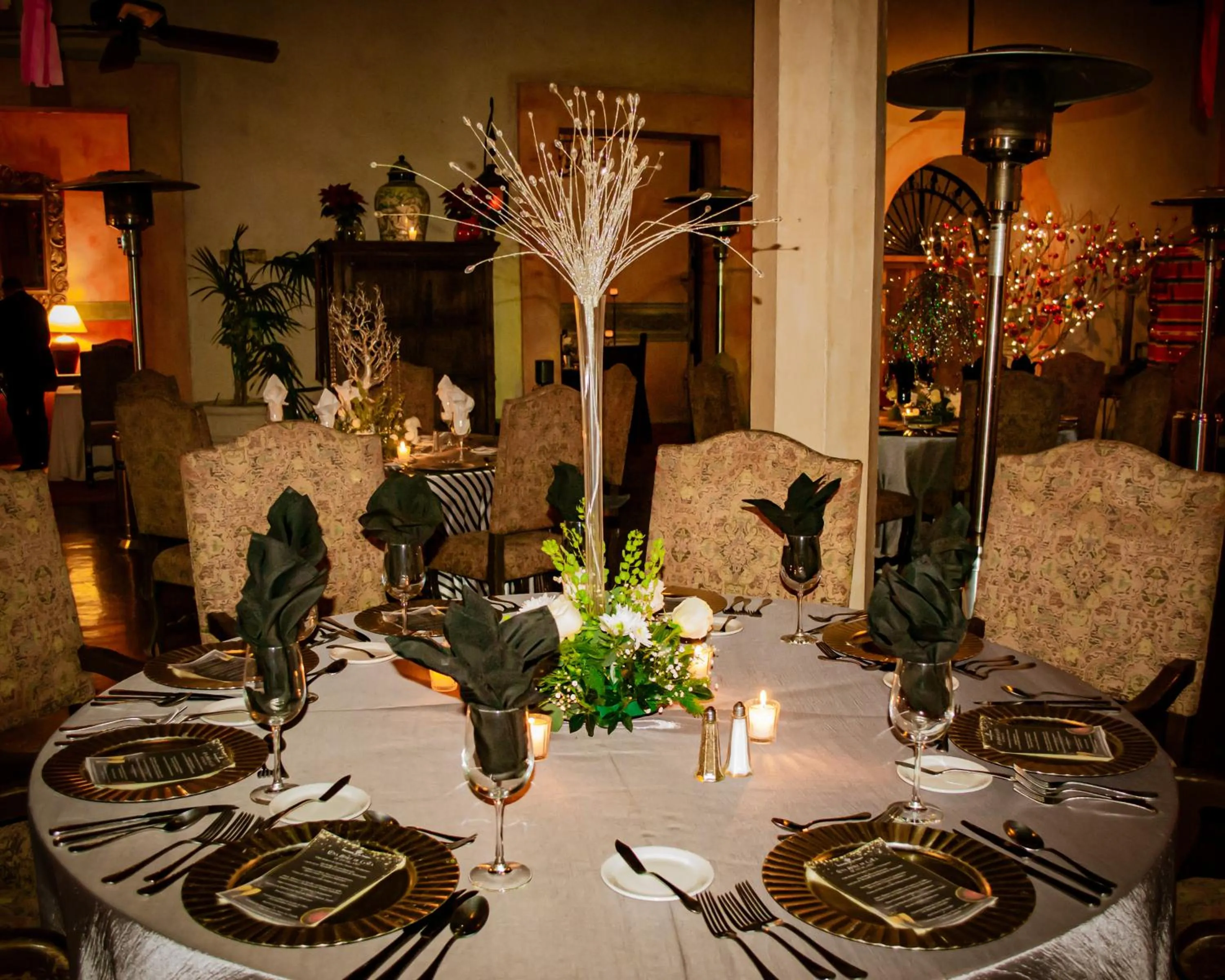 Restaurant/places to eat in Hacienda de los Santos