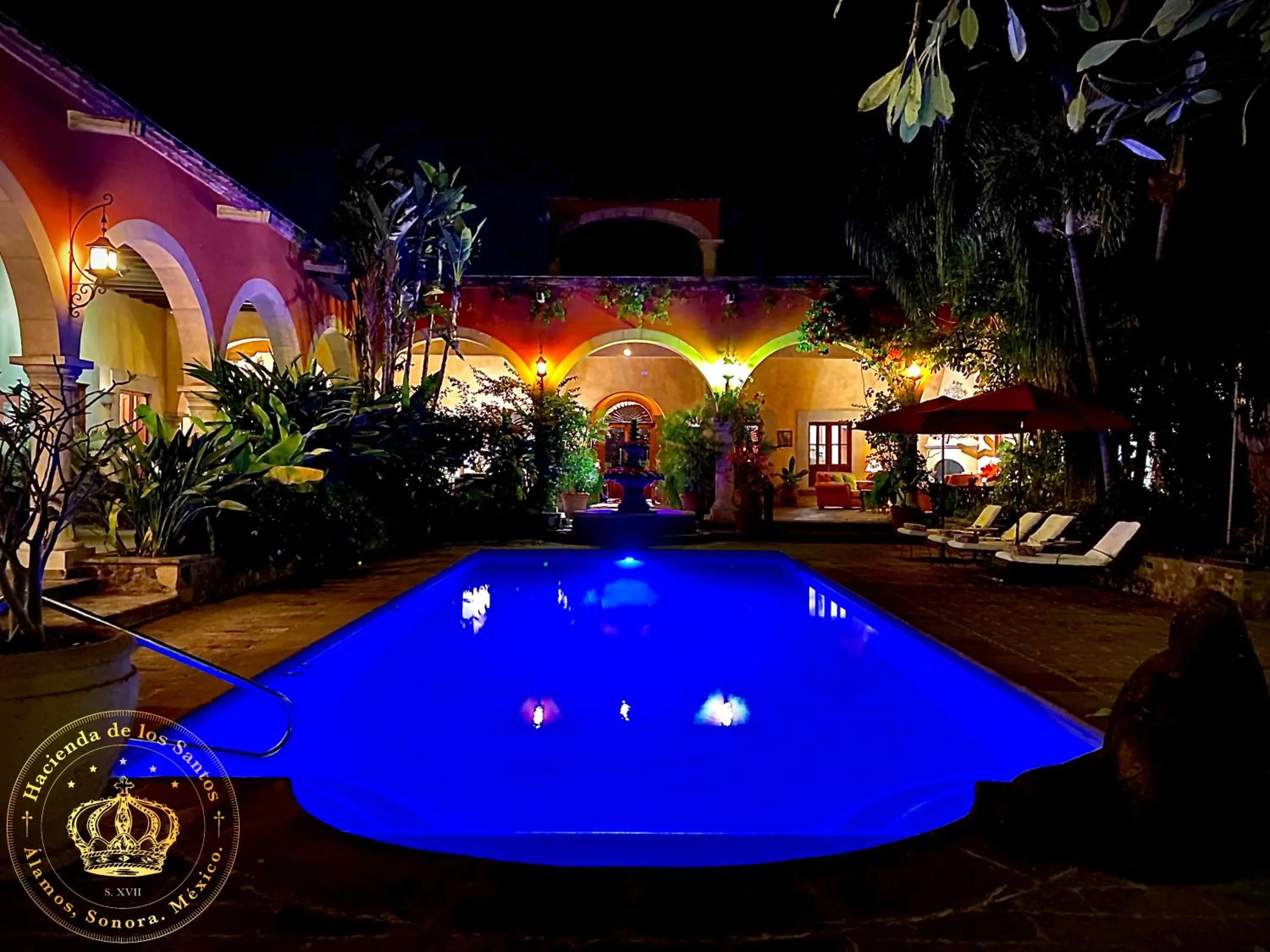 Swimming pool in Hacienda de los Santos