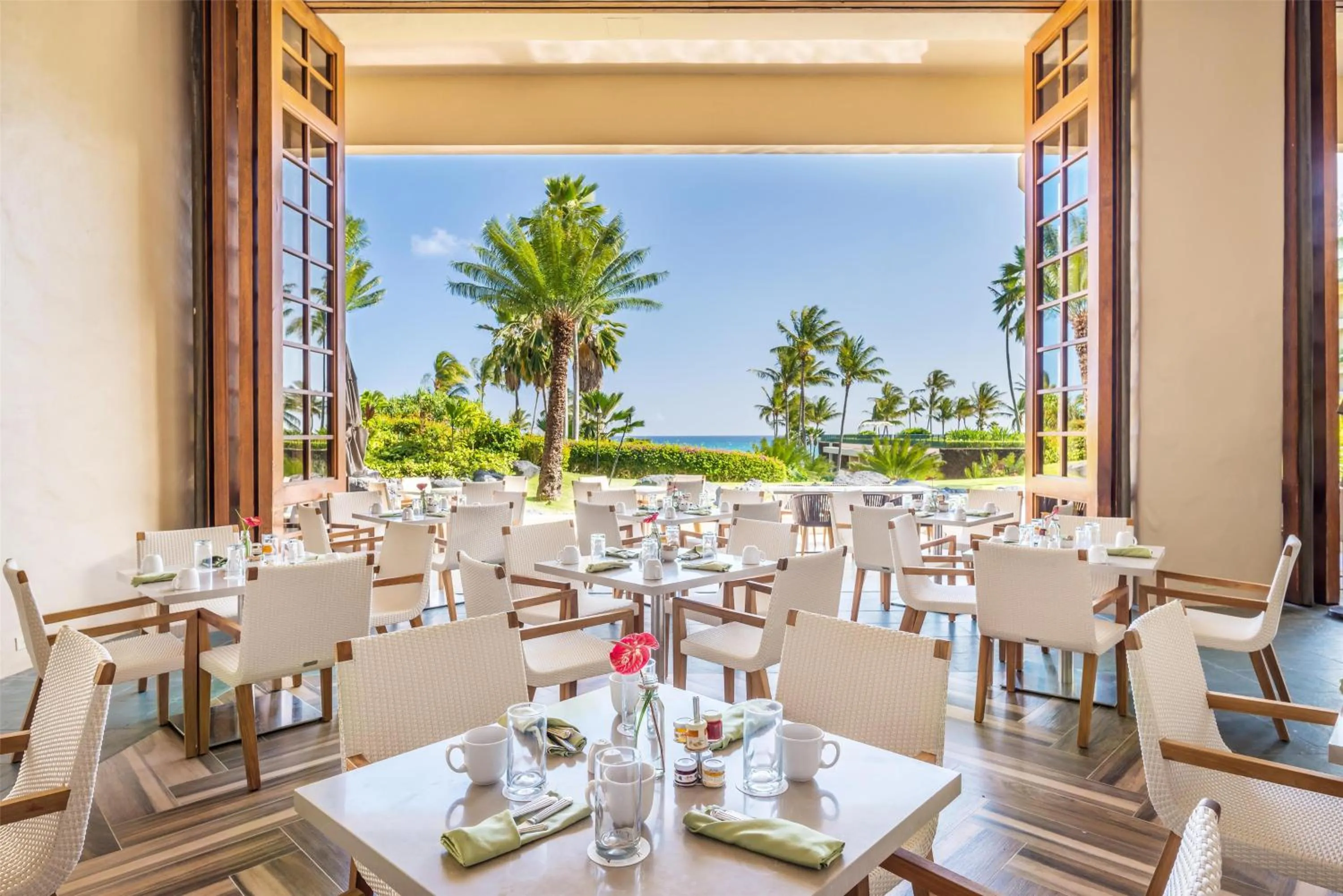 Restaurant/places to eat in Grand Hyatt Kauai Resort & Spa