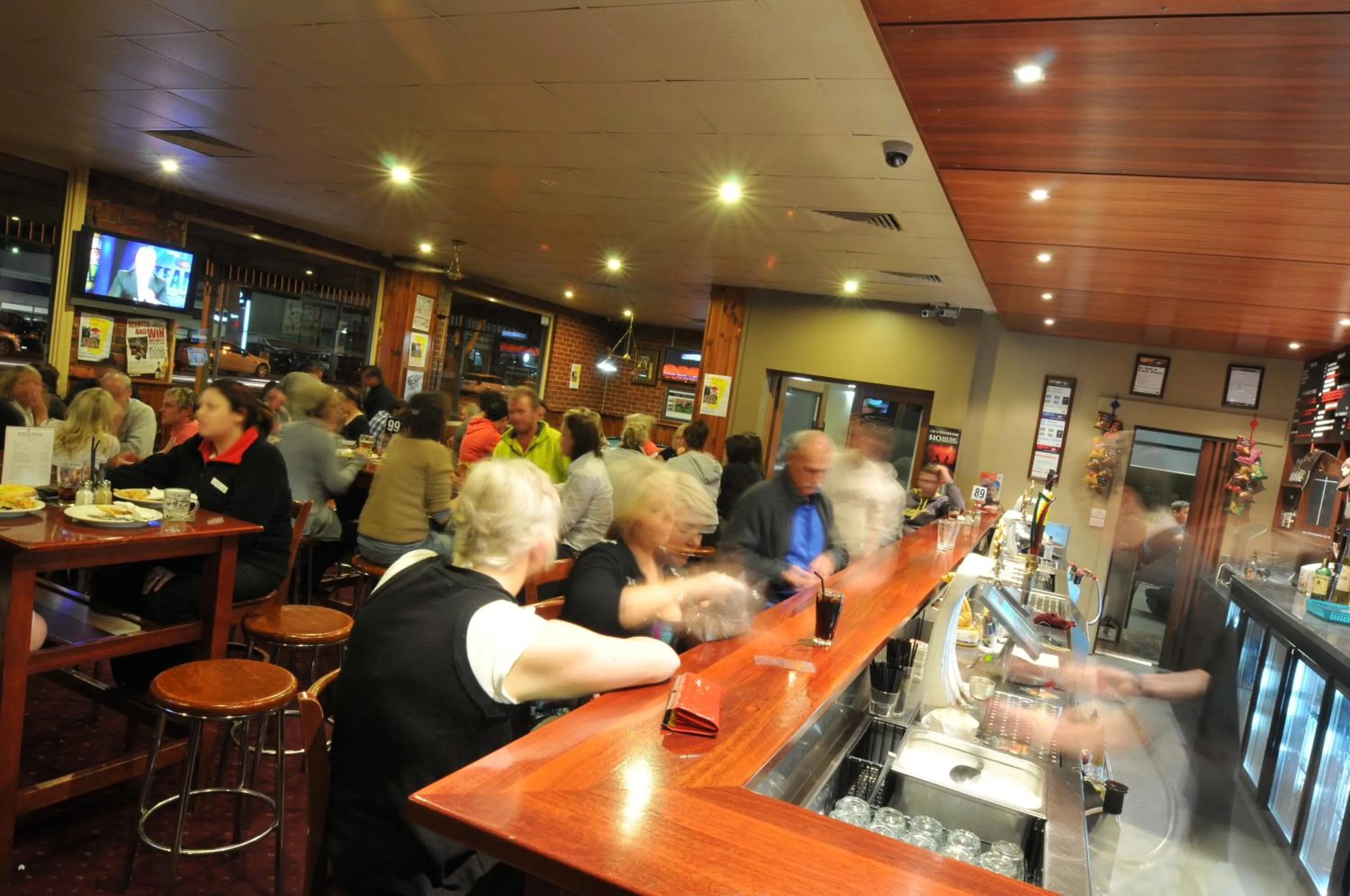 Lounge or bar in National Hotel Complex Bendigo