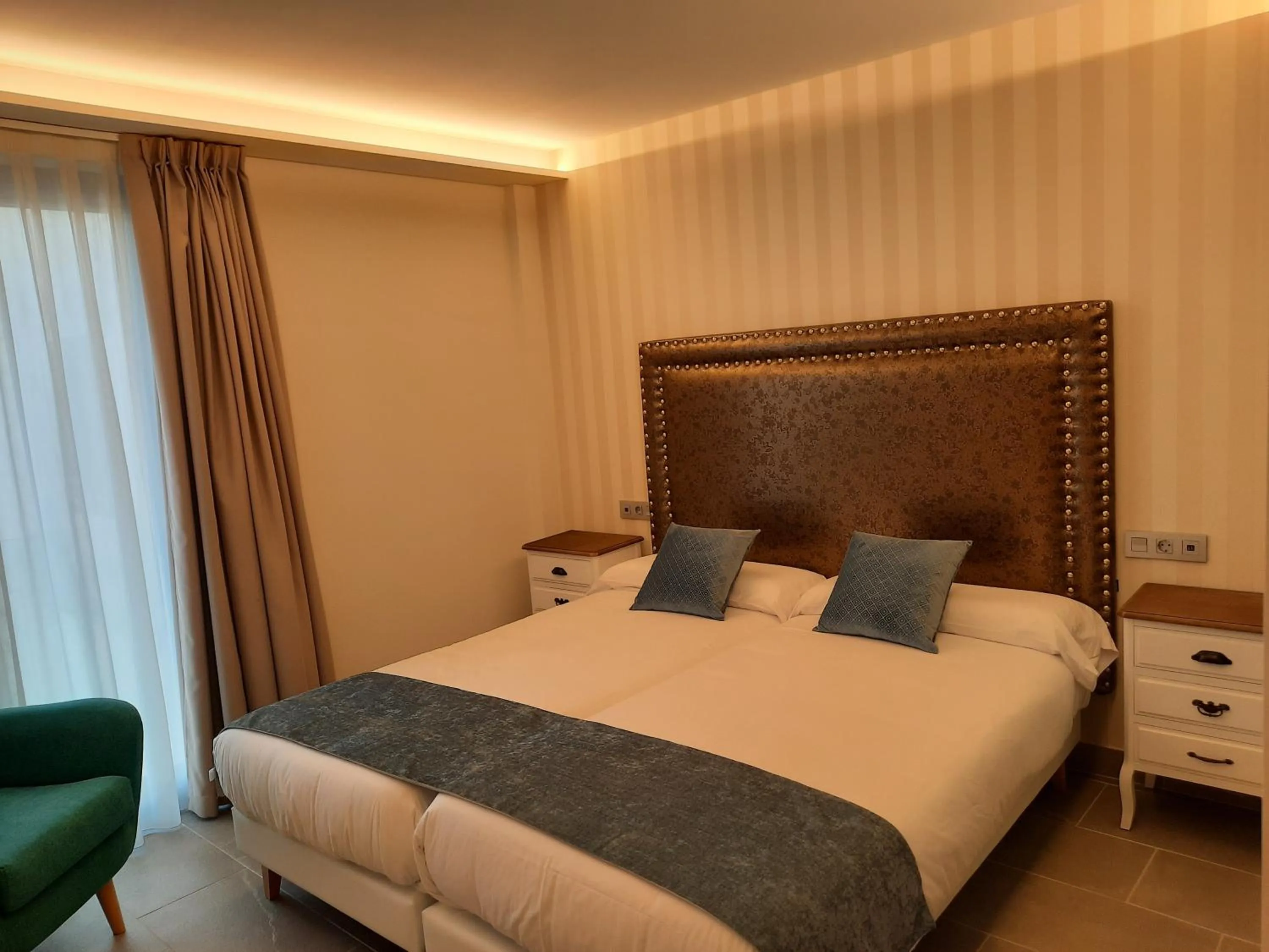 Bed in Solpor do Coído