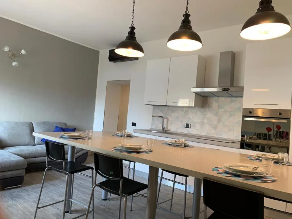Three-Bedroom Apartment in IDEA