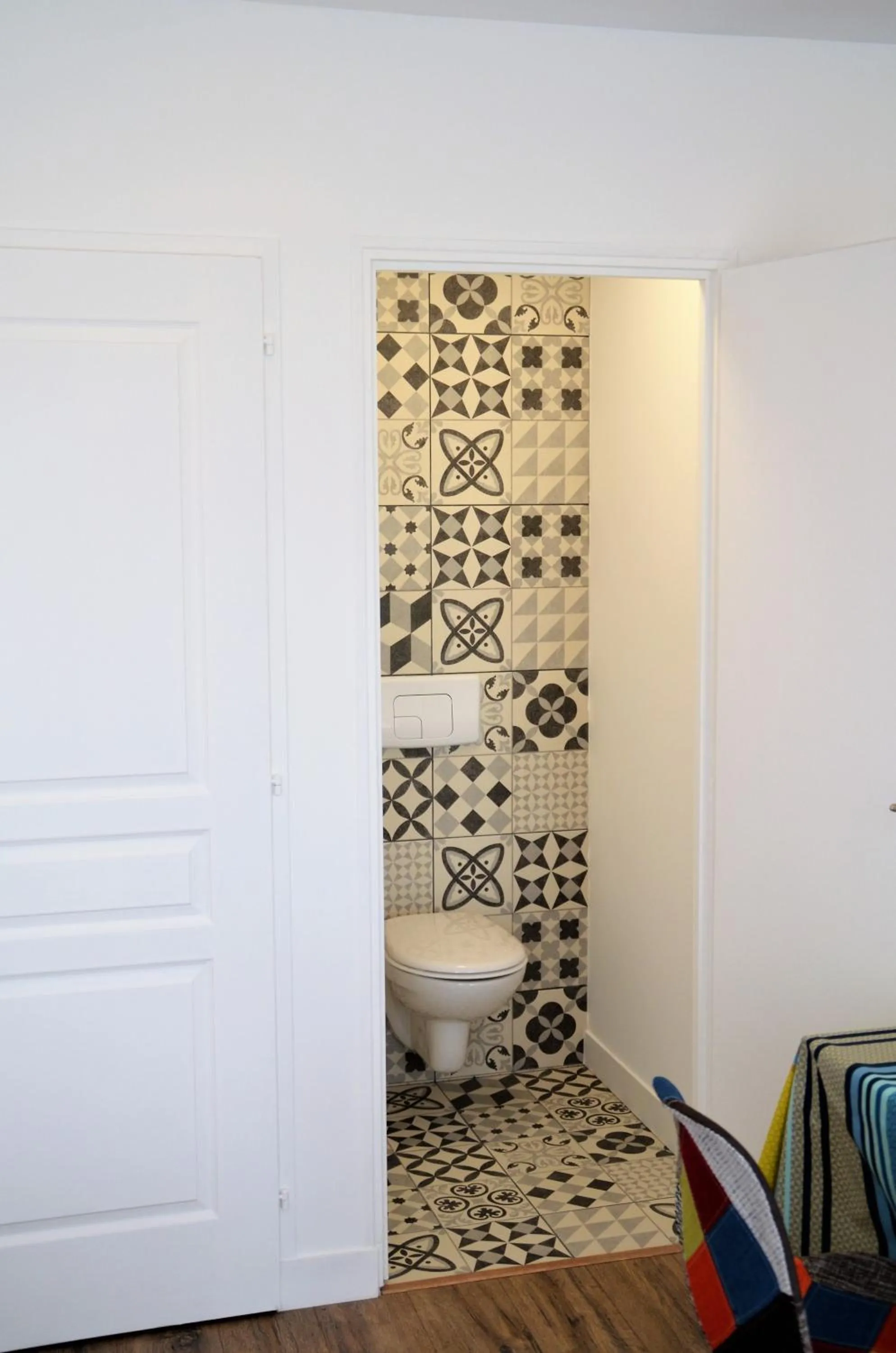 Toilet in Maison d'hôtes City Break MIRADOUR