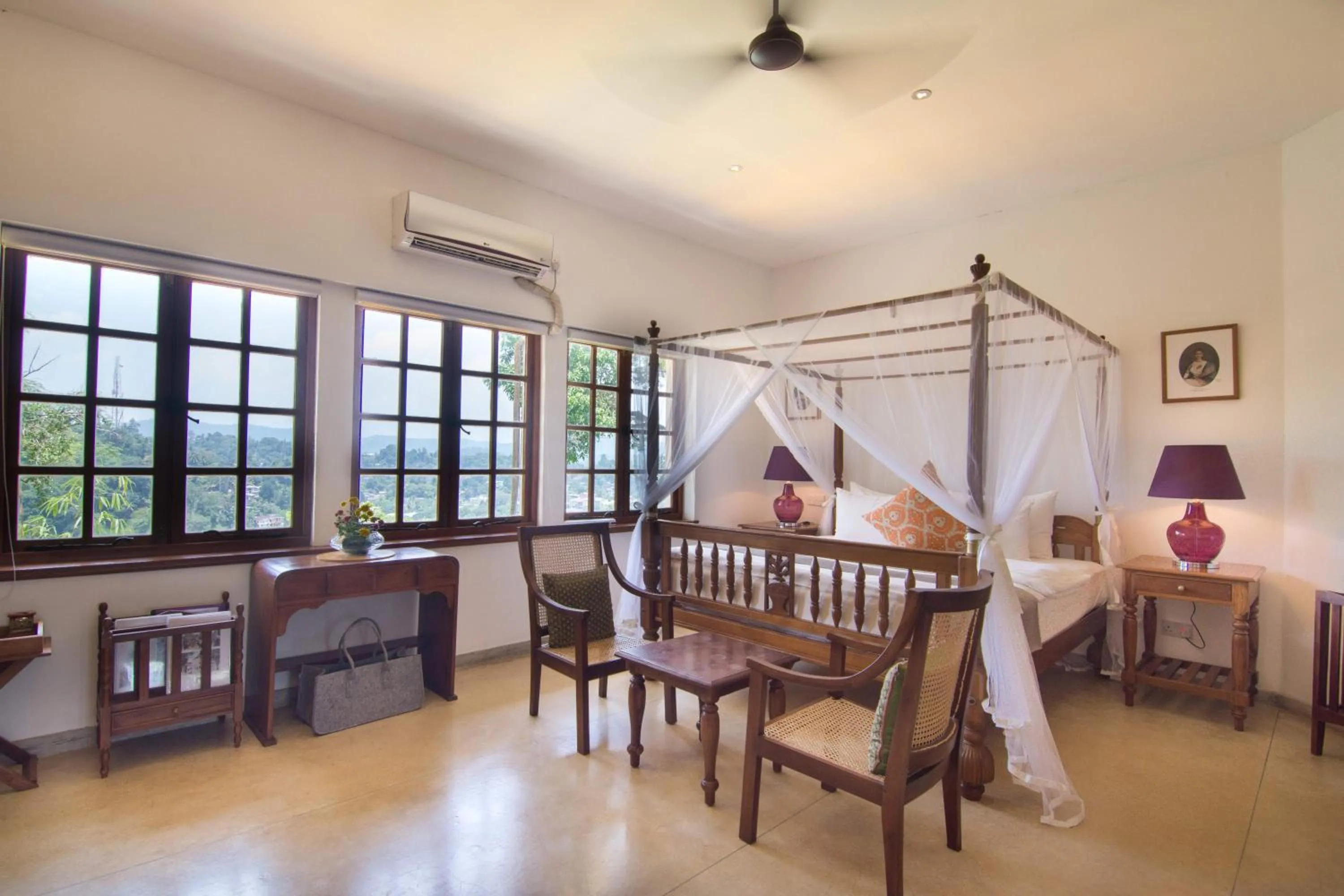 Photo of the whole room in The Elephant Stables