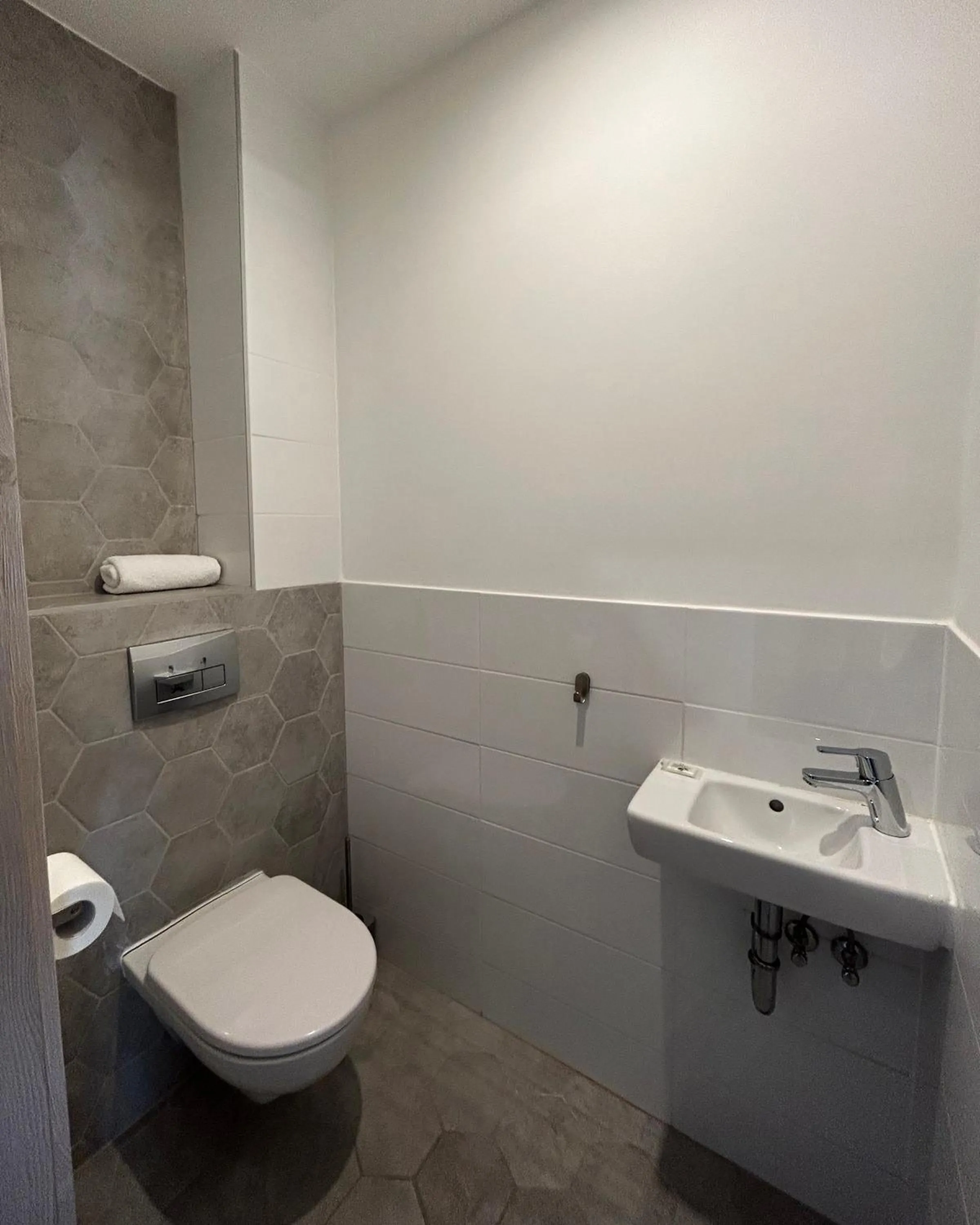 Toilet in Fibula Residence Hotel & Wellness - Adults Only