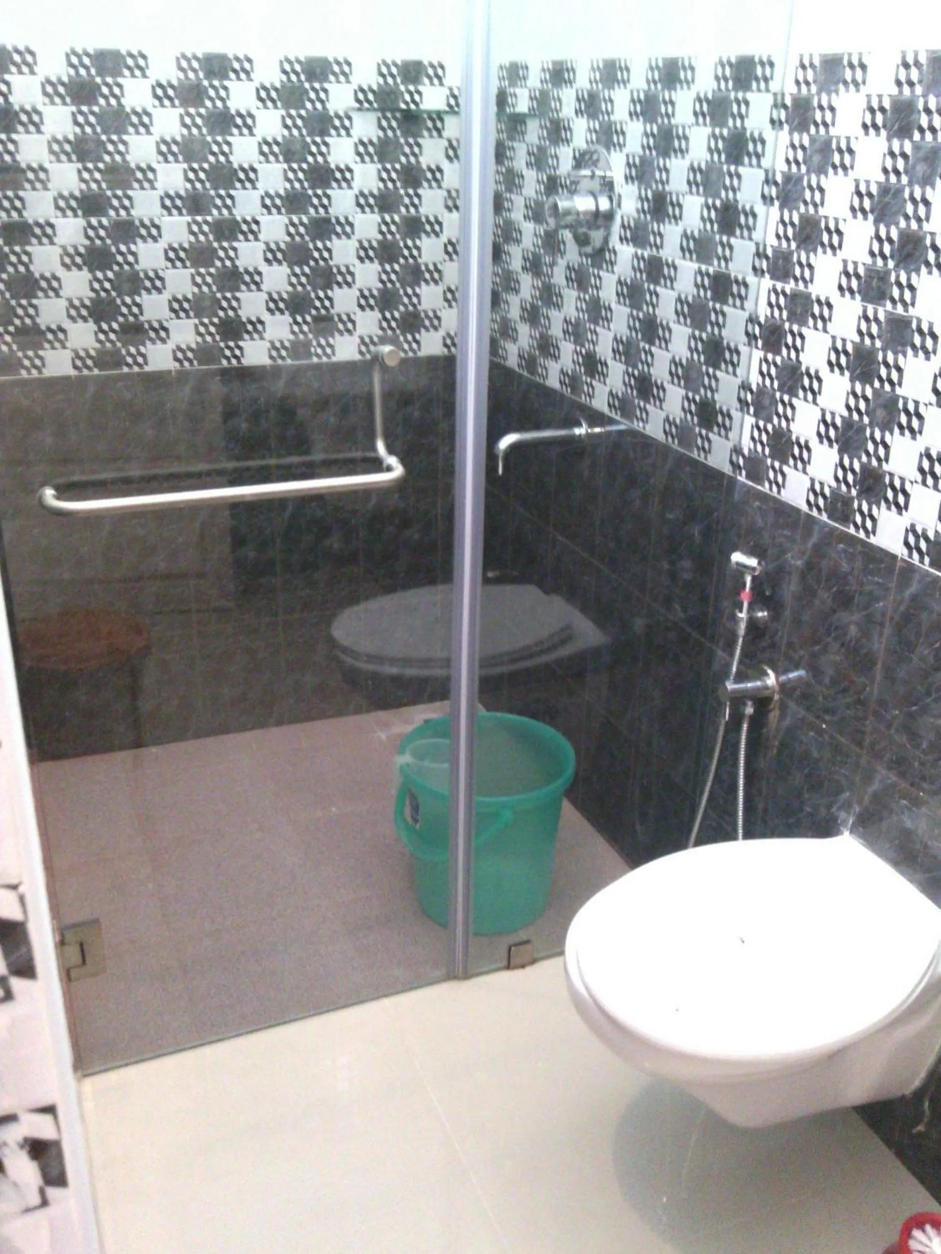 Bathroom in Nathans Holiday Home