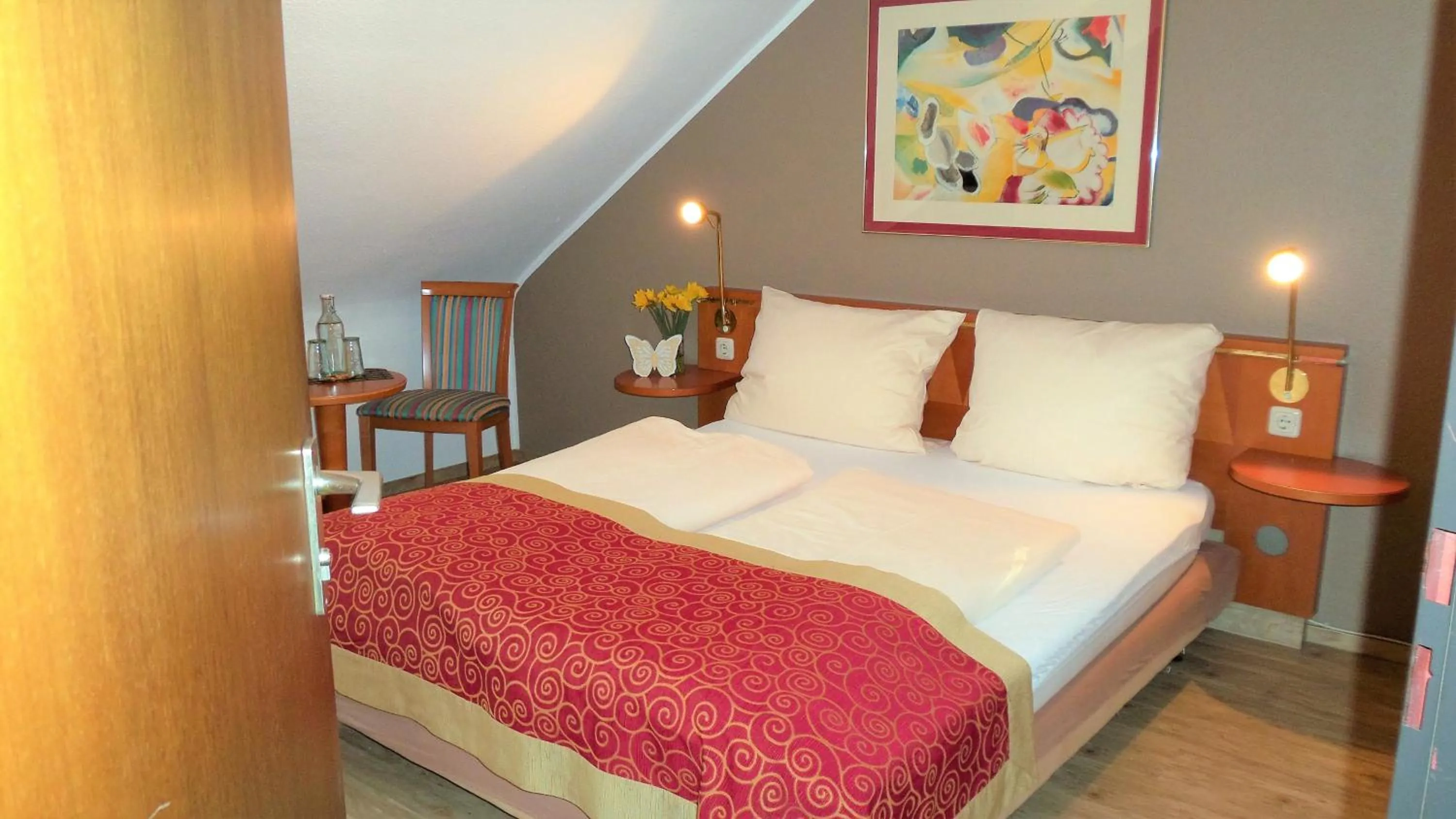 Bed in Hotel Alt Montjoie