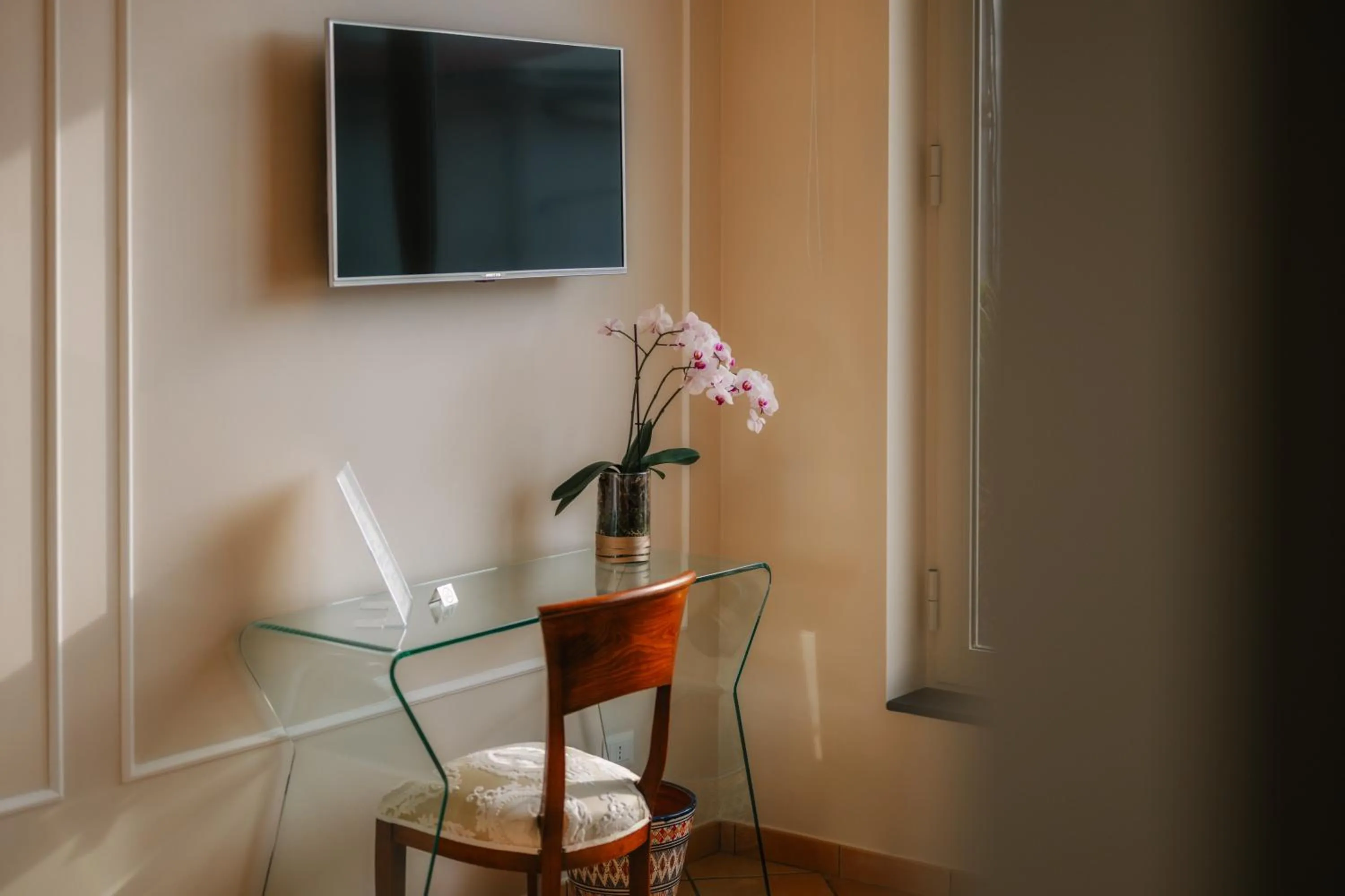 TV and multimedia in La Risacca Relais B&B