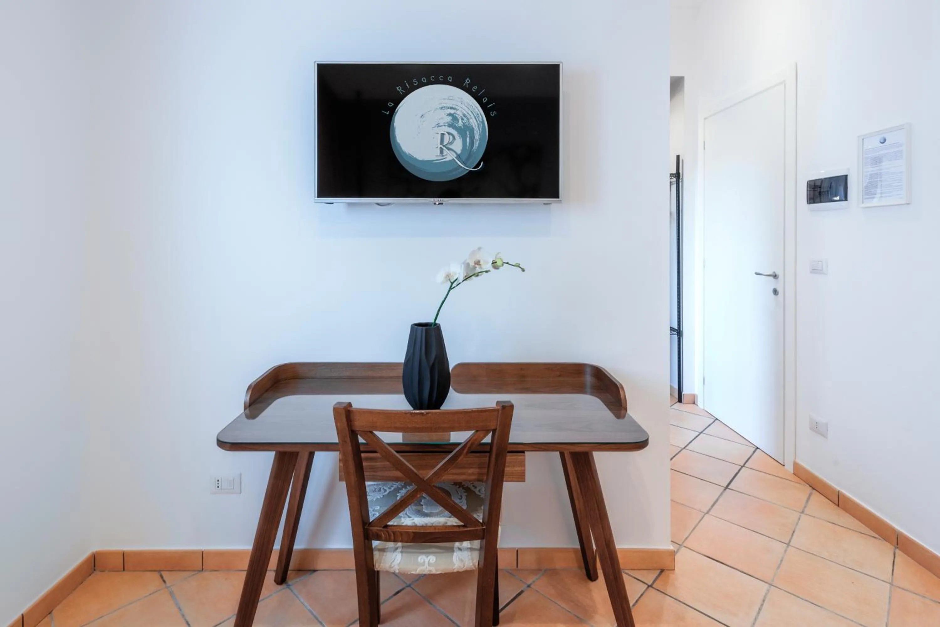 Decorative detail in La Risacca Relais B&B