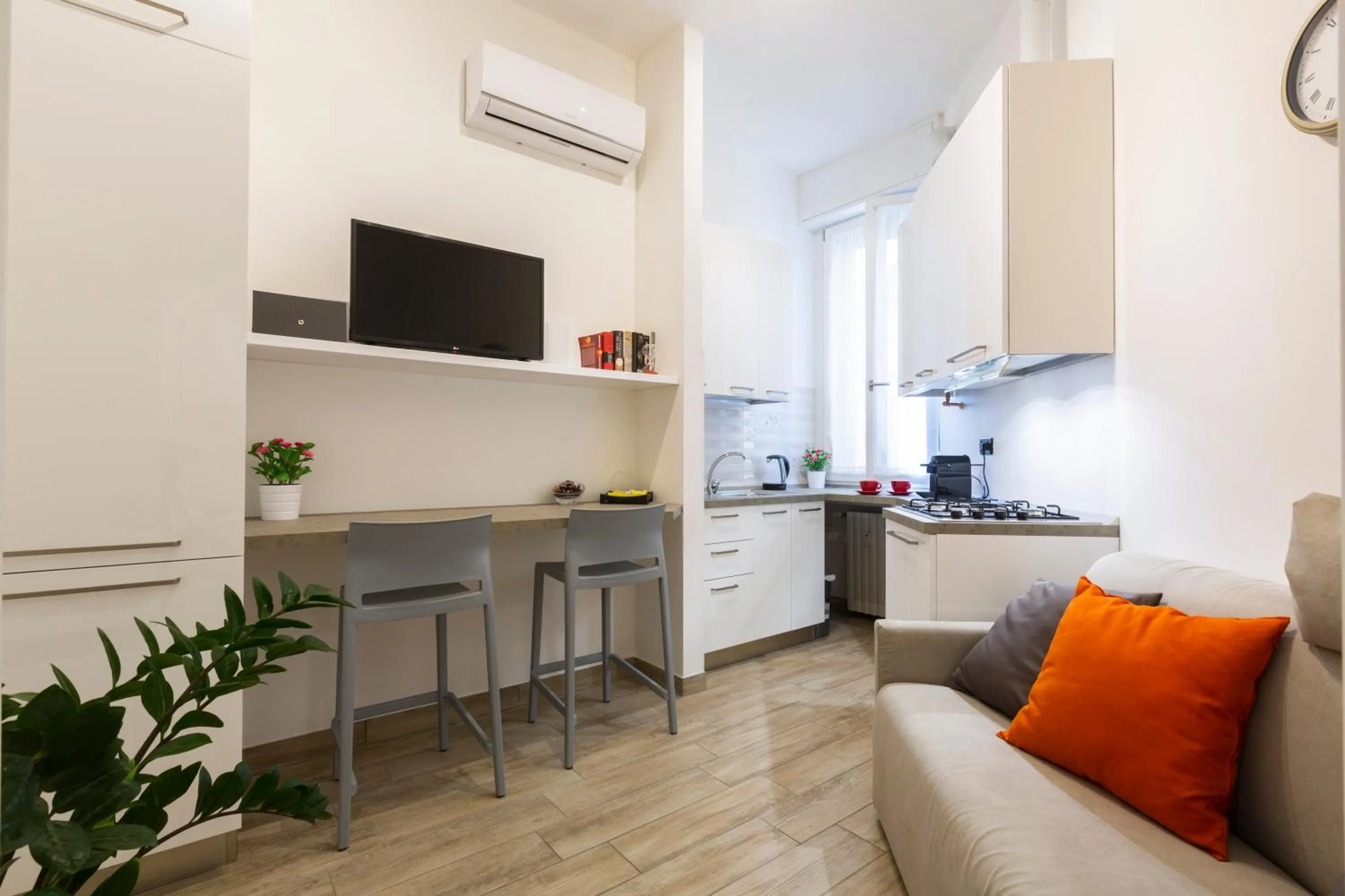 Kitchen or kitchenette in Yellow Line Apartment