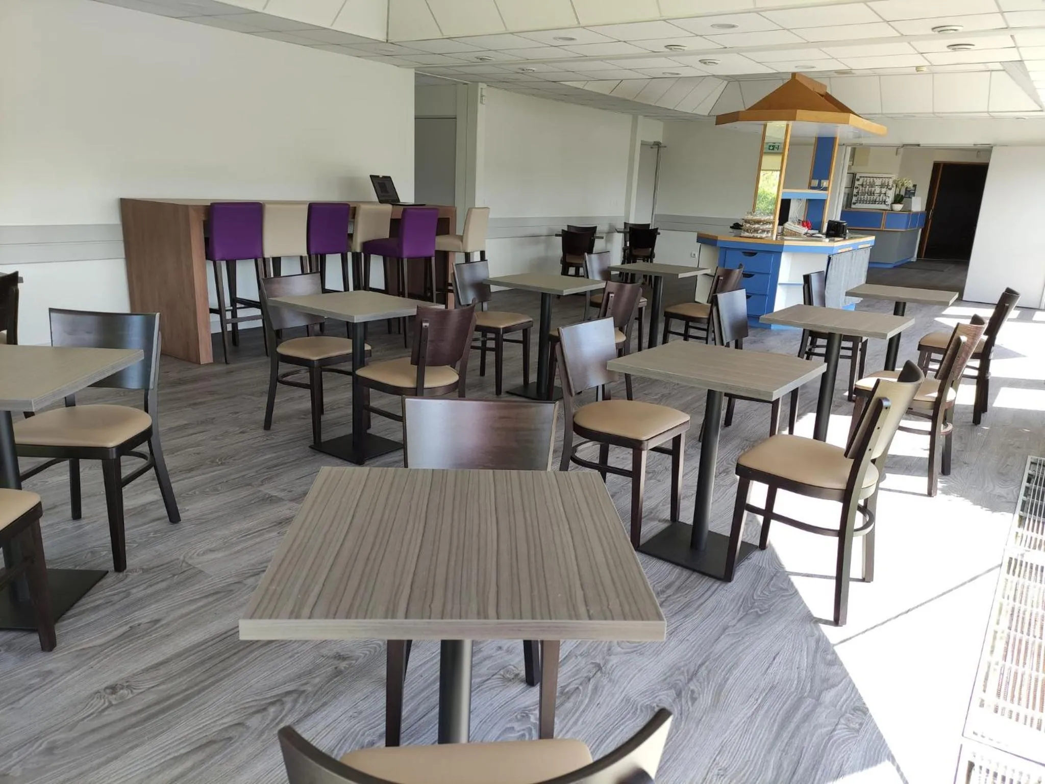 Breakfast, Restaurant/Places to Eat in hôtel ASTER