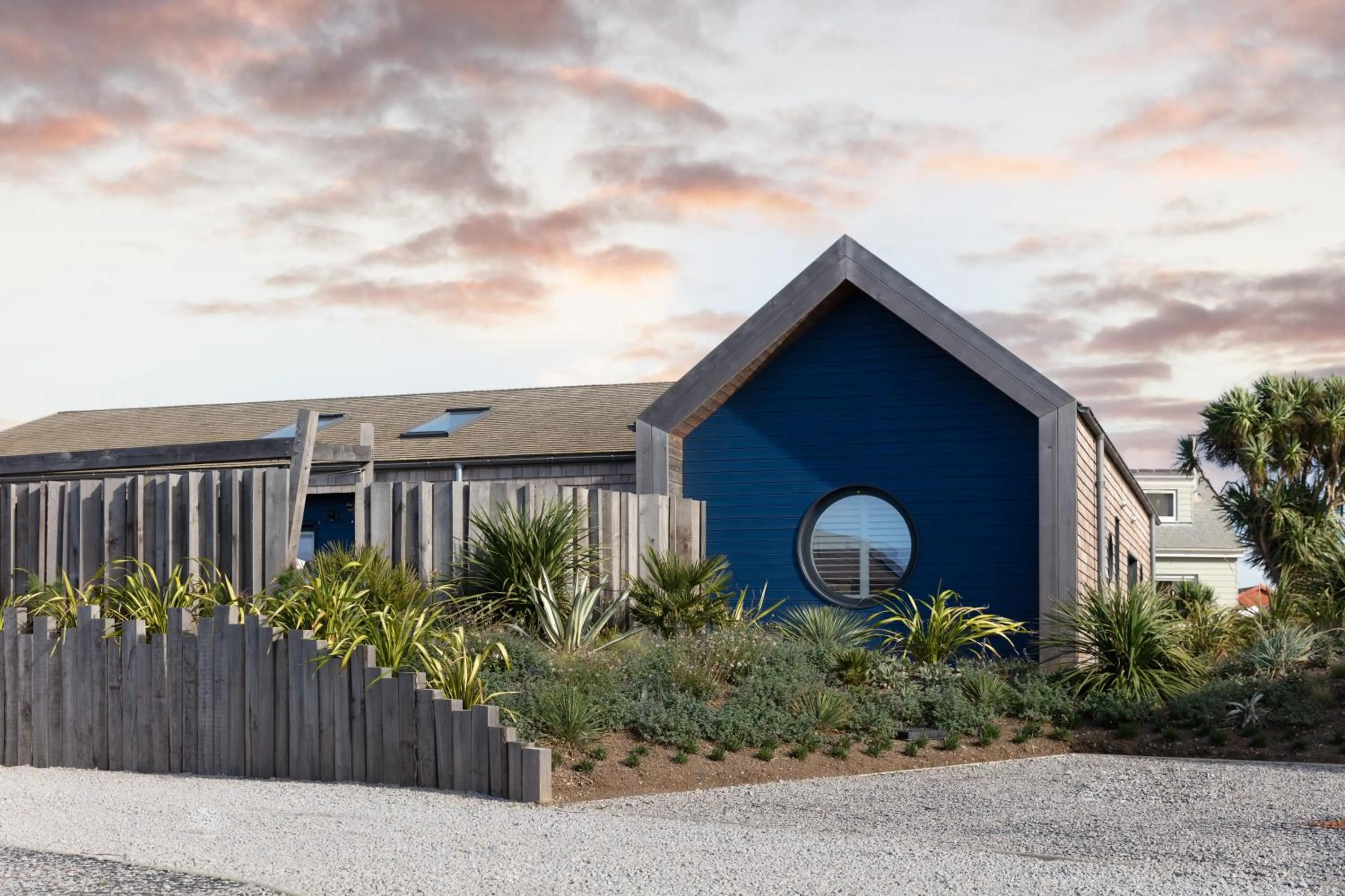 Property building in Three Mile Beach